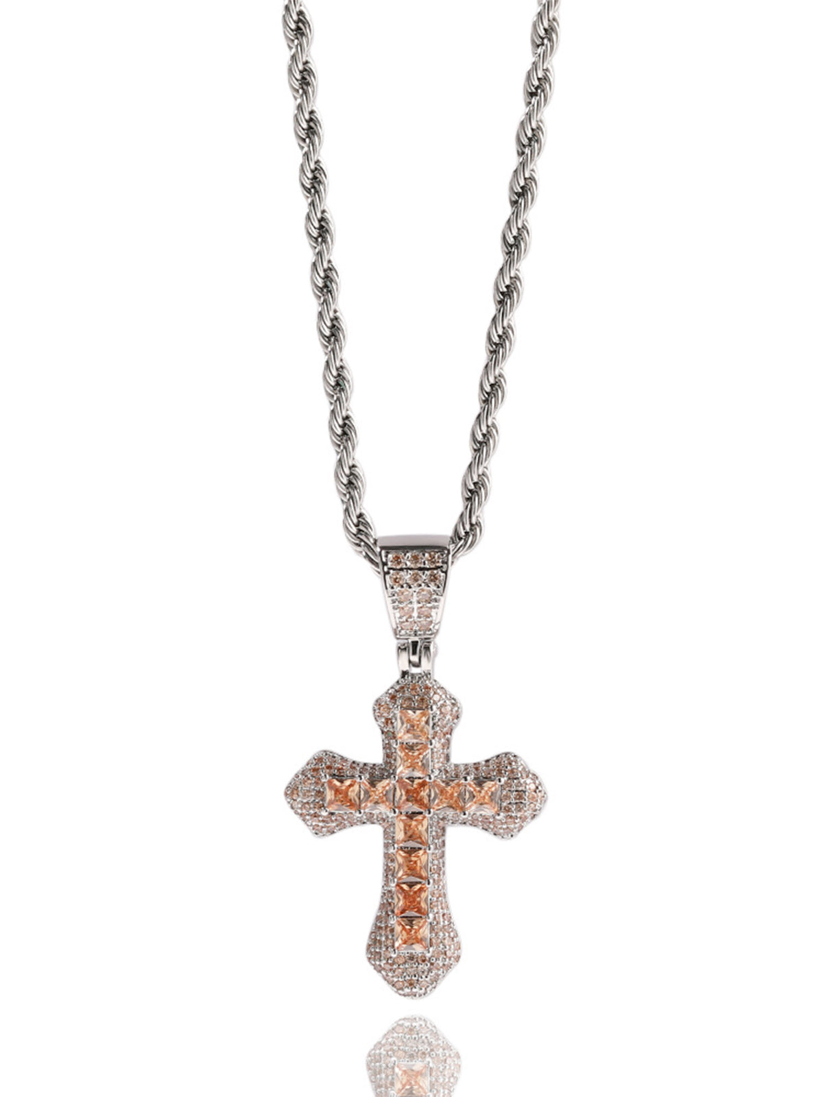 Collier croix entièrement pavé