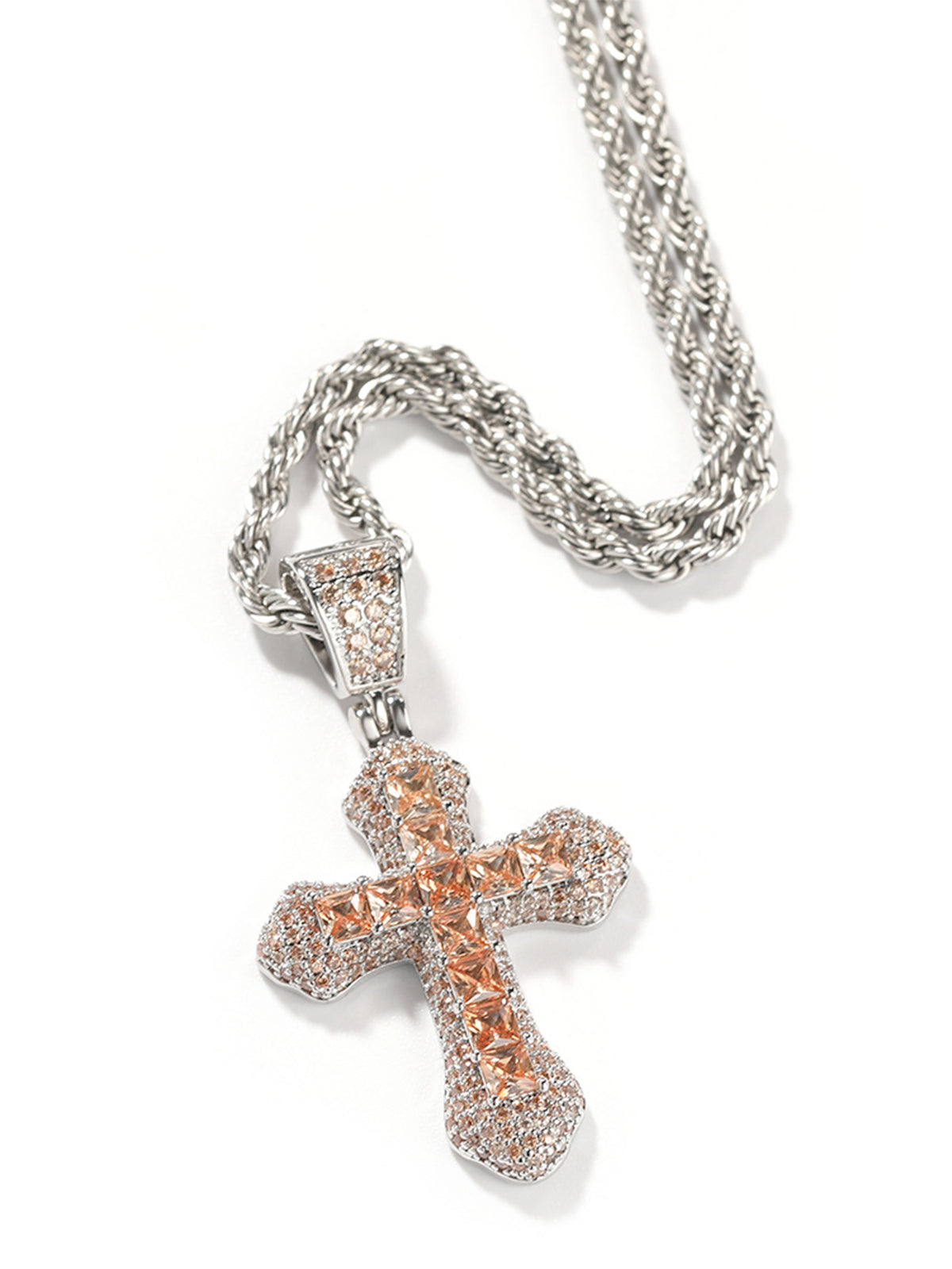 Collier croix entièrement pavé
