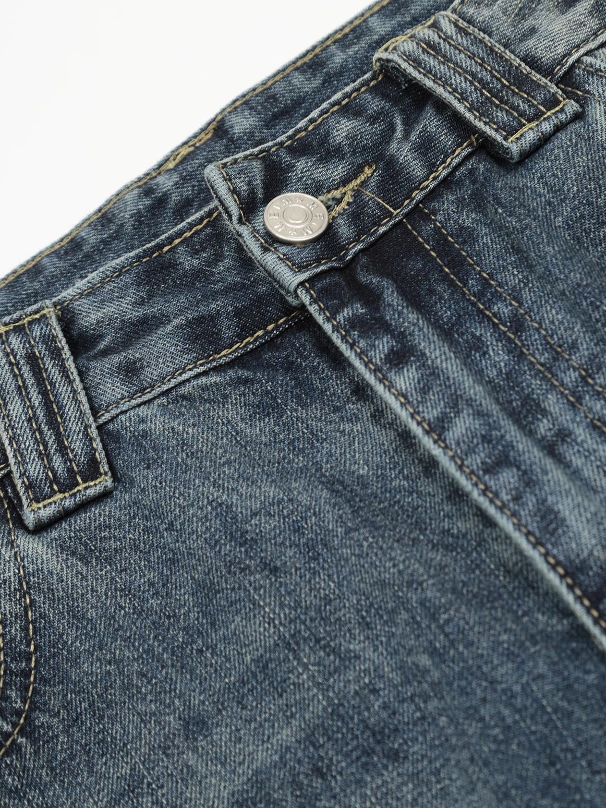 Vintage Relaxed Straight-Leg Jeans