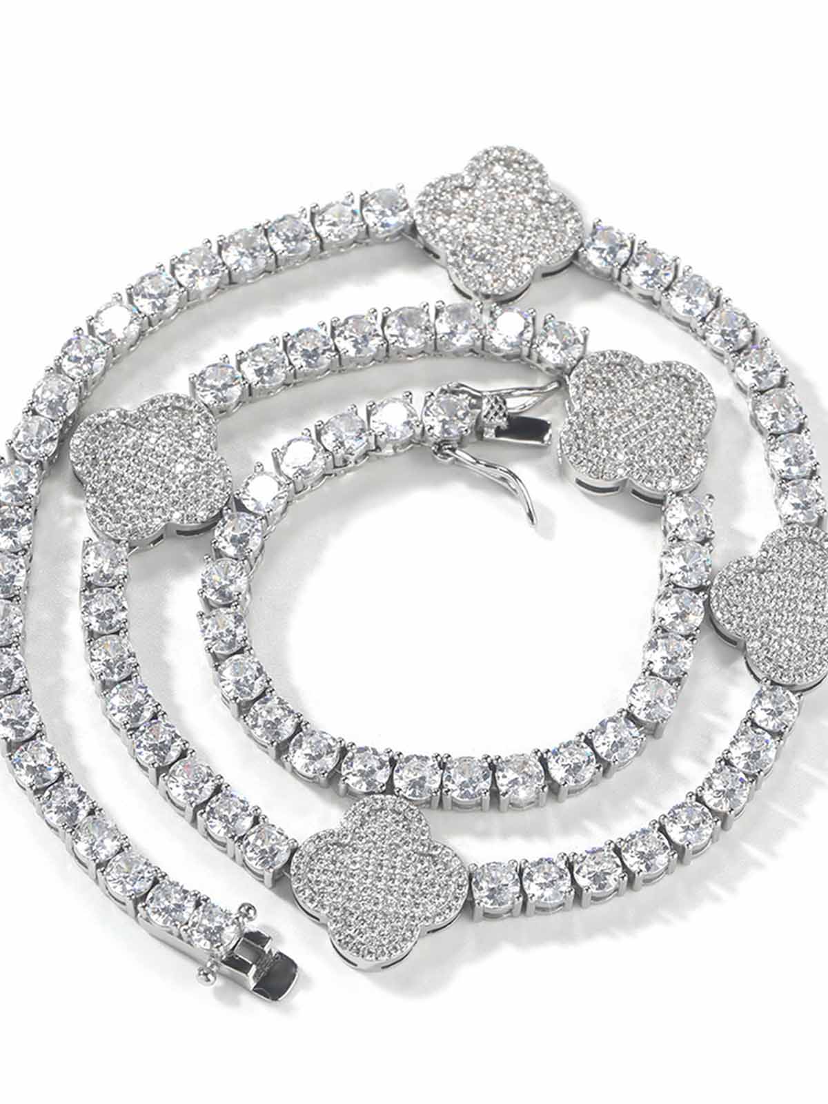 Four-Leaf Clover Hybrid Zircon Necklace & Bracelet