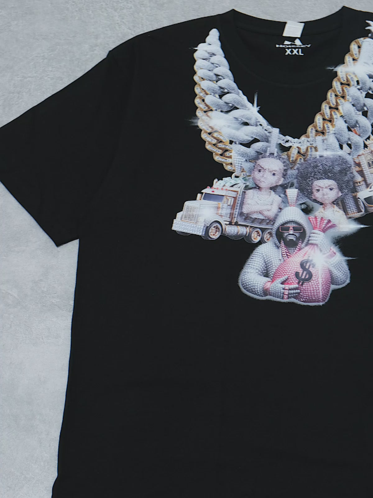 T-shirt imprimé exclusif avec collier en diamant BOUNCE BACK©