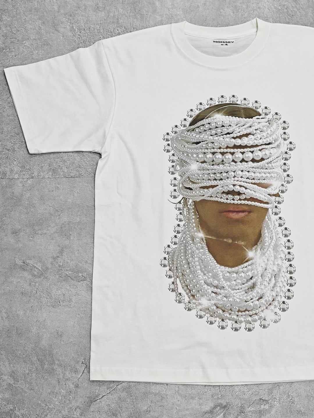 BOUNCE BACK© pearl-embellished printed graphic T-shirt