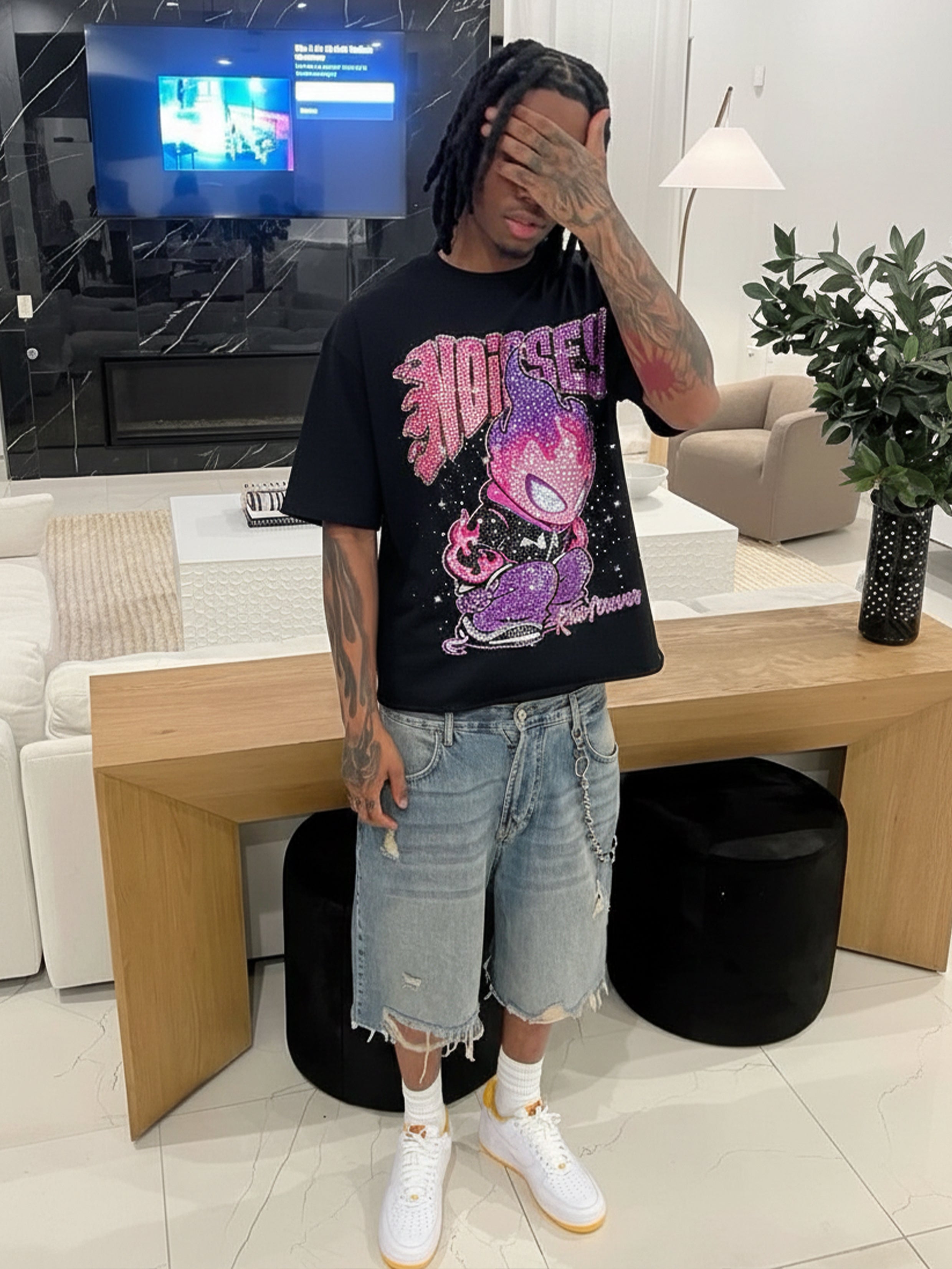 NOISSEY "Run Forever" Pink & Purple Fire Kid Diamond Art Graphic Heavyweight T-Shirt