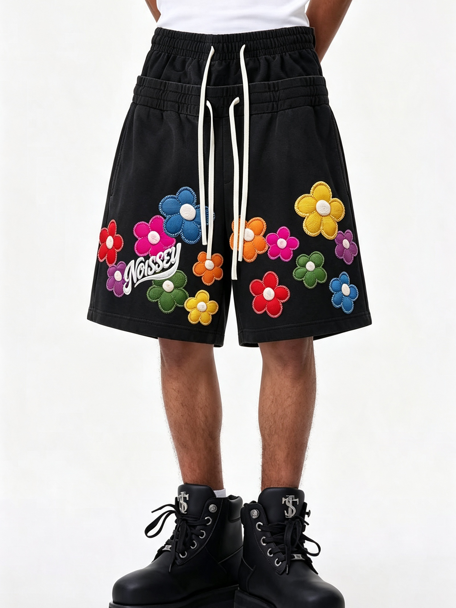NOISSEY Washed Black Rainbow Flower &amp; Script LOGO Printed Oversized Sweat Shorts