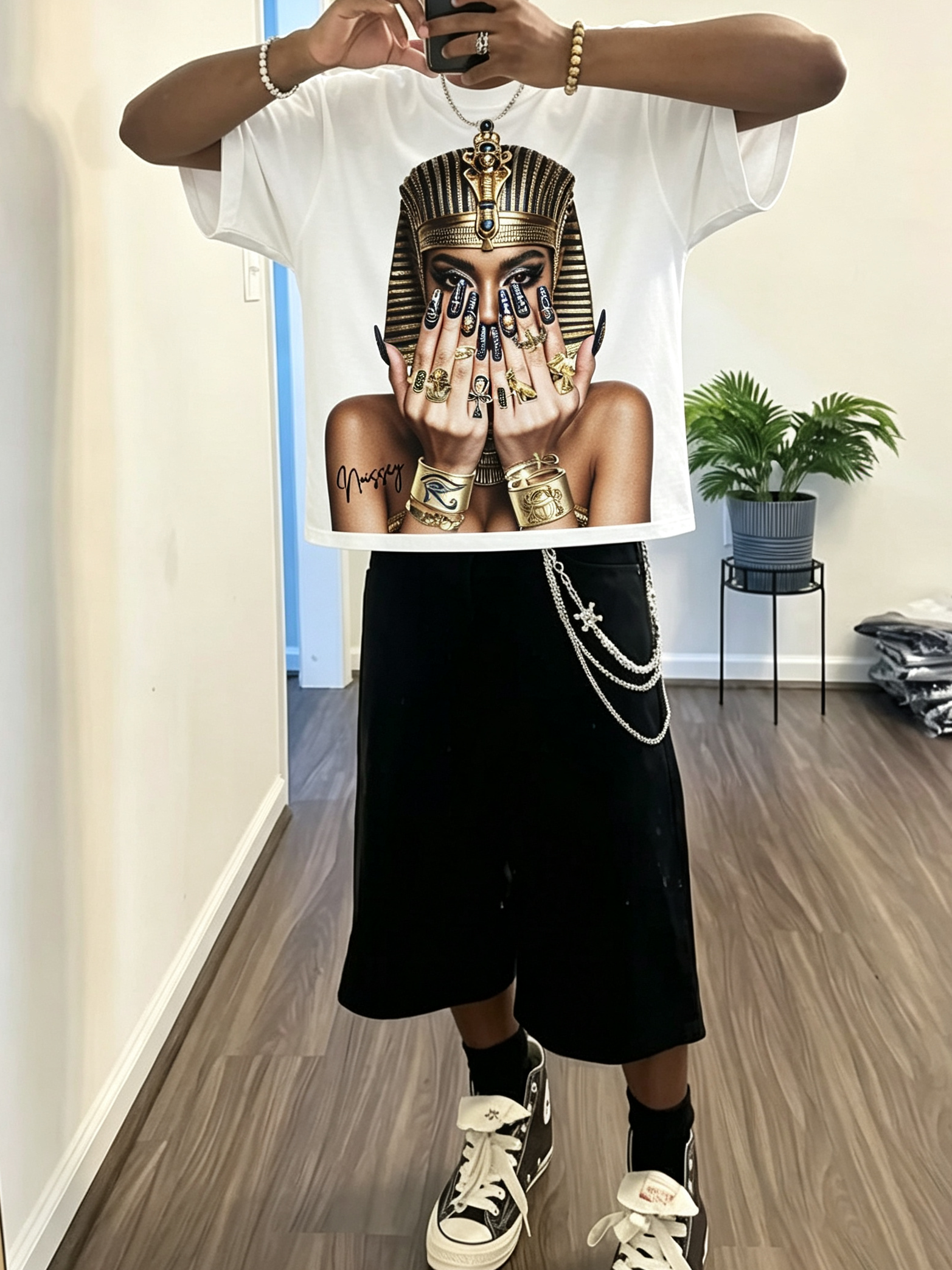 NOISSEY Ancient Egyptian Pharaoh & Cleopatra Graphic Tee - White Heavyweight Boxy Fit Streetwear Shirt