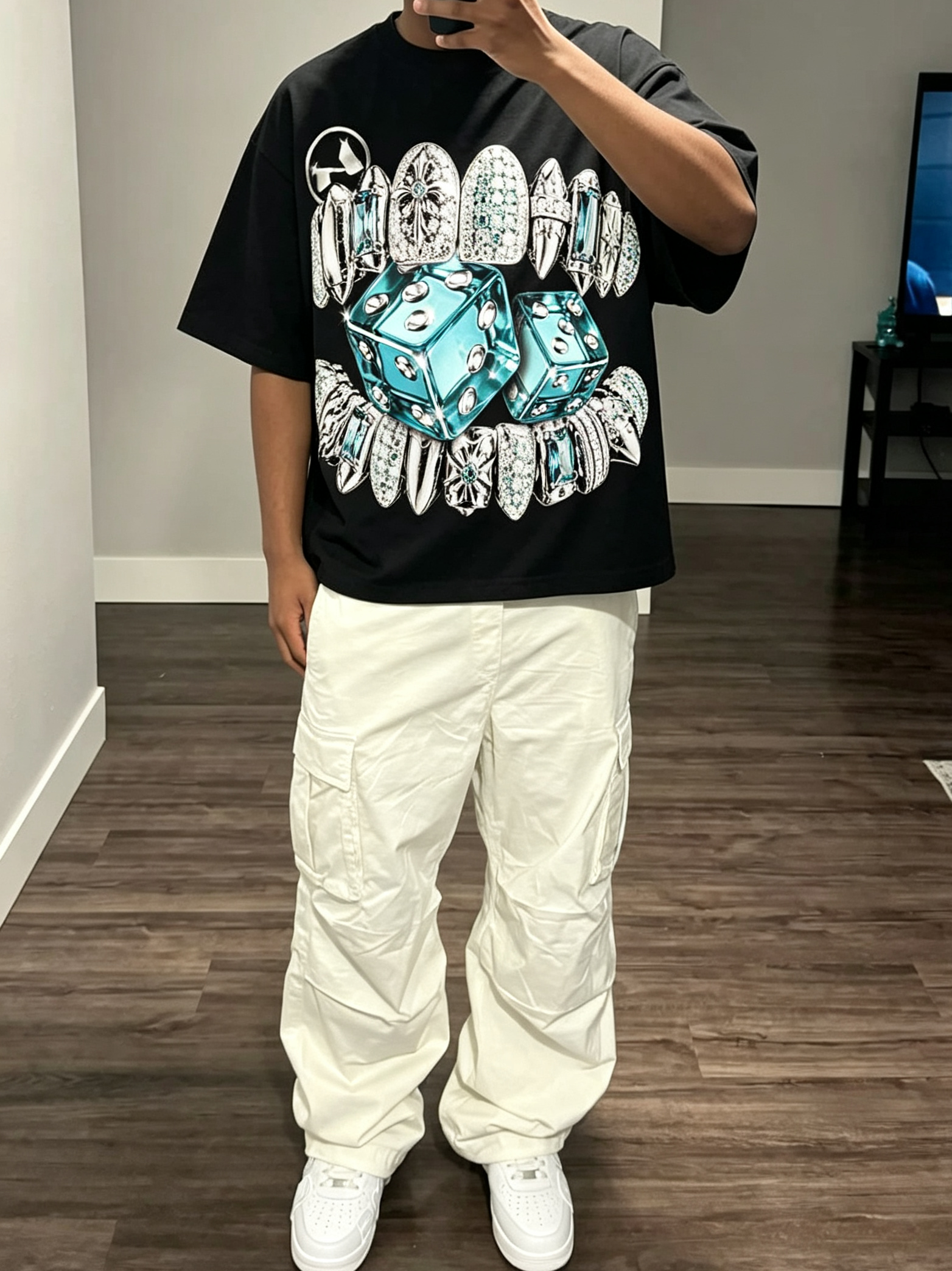 NOISSEY Diamond Dice Grillz Graphic Boxy Tee - Streetwear T-Shirt