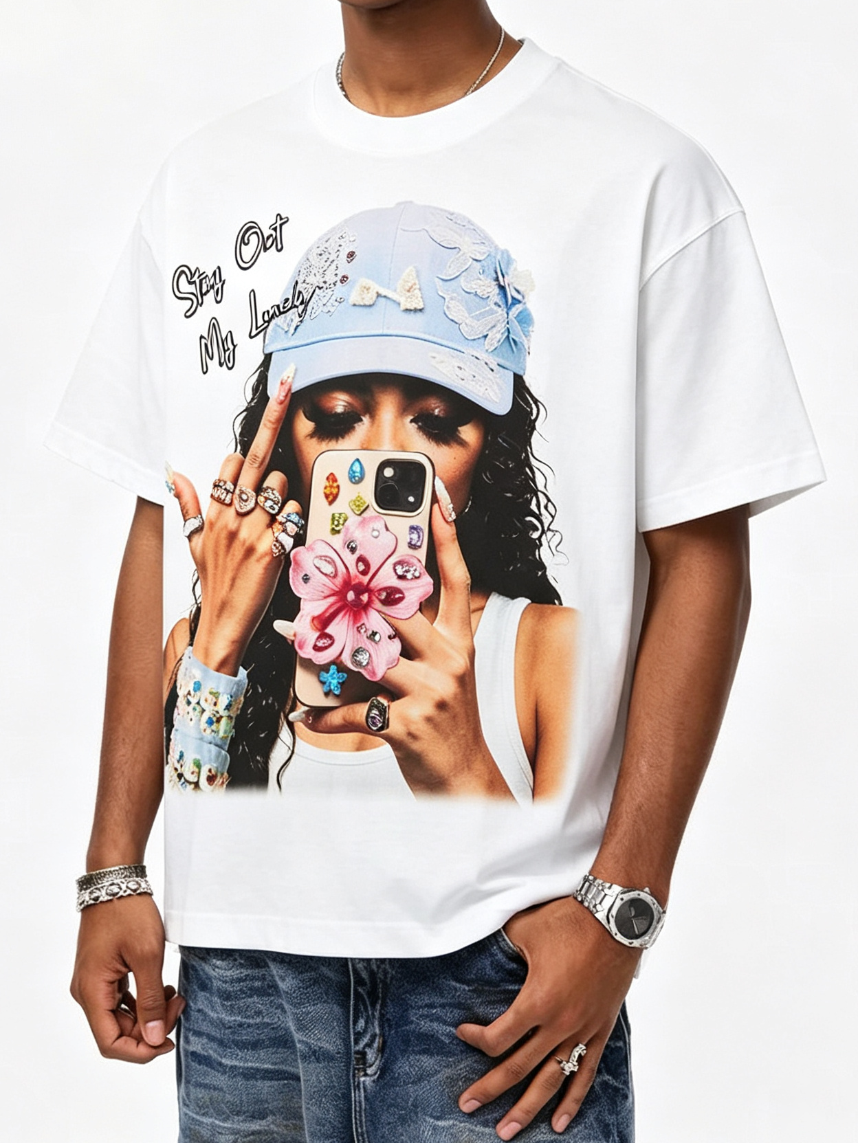 NOISSEY Y2K Lace Cap & Gem Flower Phone Case Graphic Oversized Tee (Crisp White)
