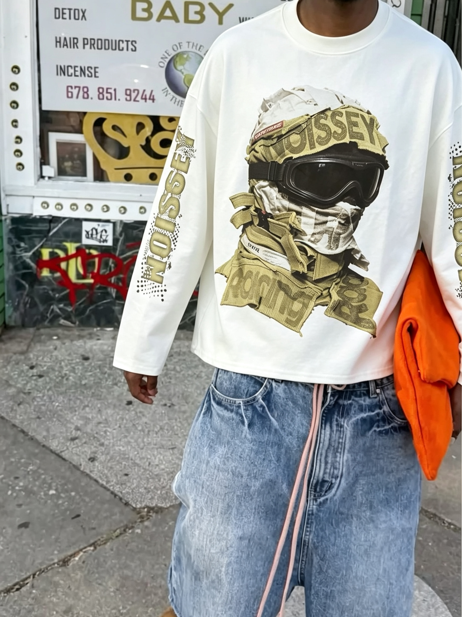 NOISSEY Masked Figure Goggles Graphic Long Sleeve Sweatshirt - White Tactical Streetwear Pullover