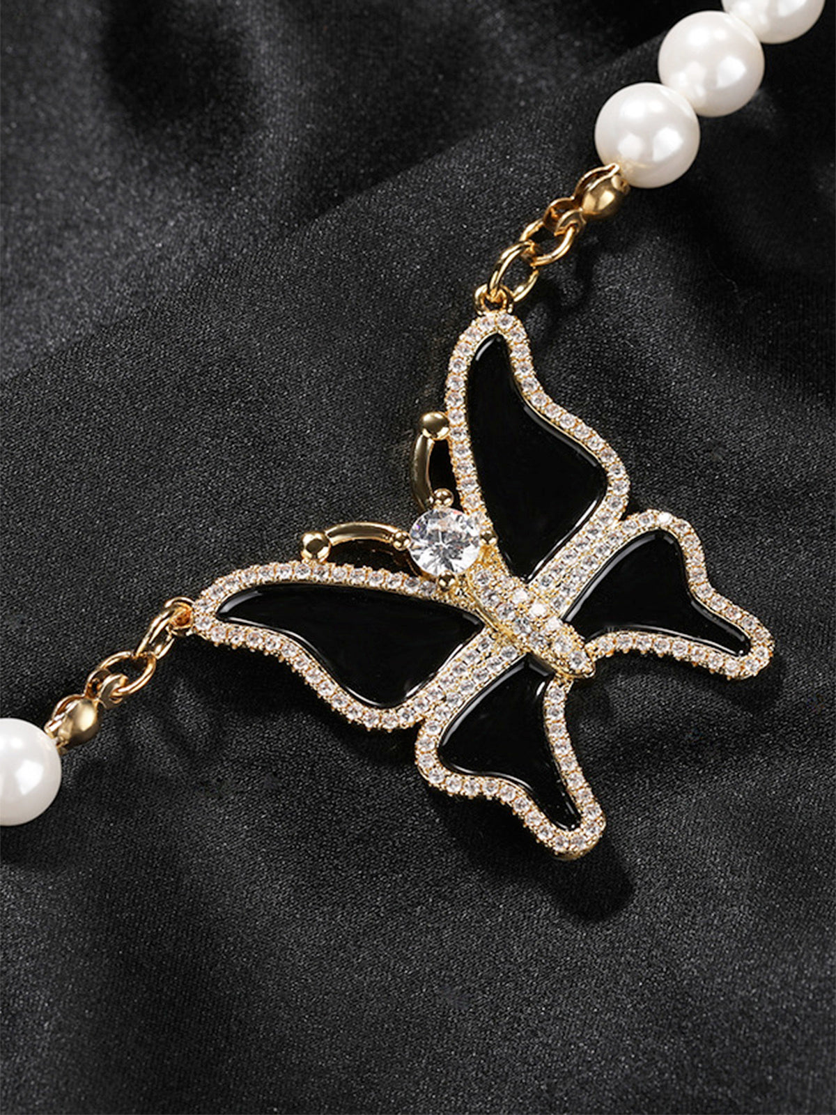 Butterfly Pearl and Diamond Necklac