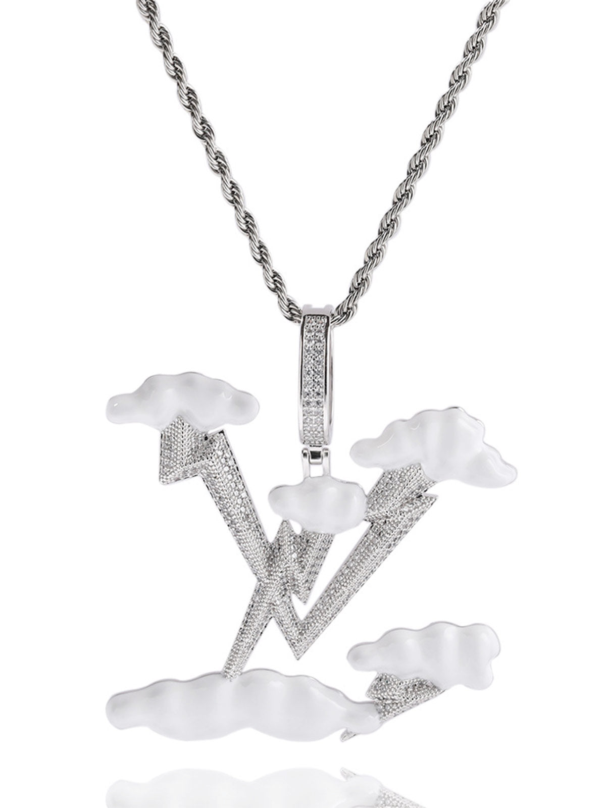 Collier de luxe avec initiales en diamant et nuage éclair