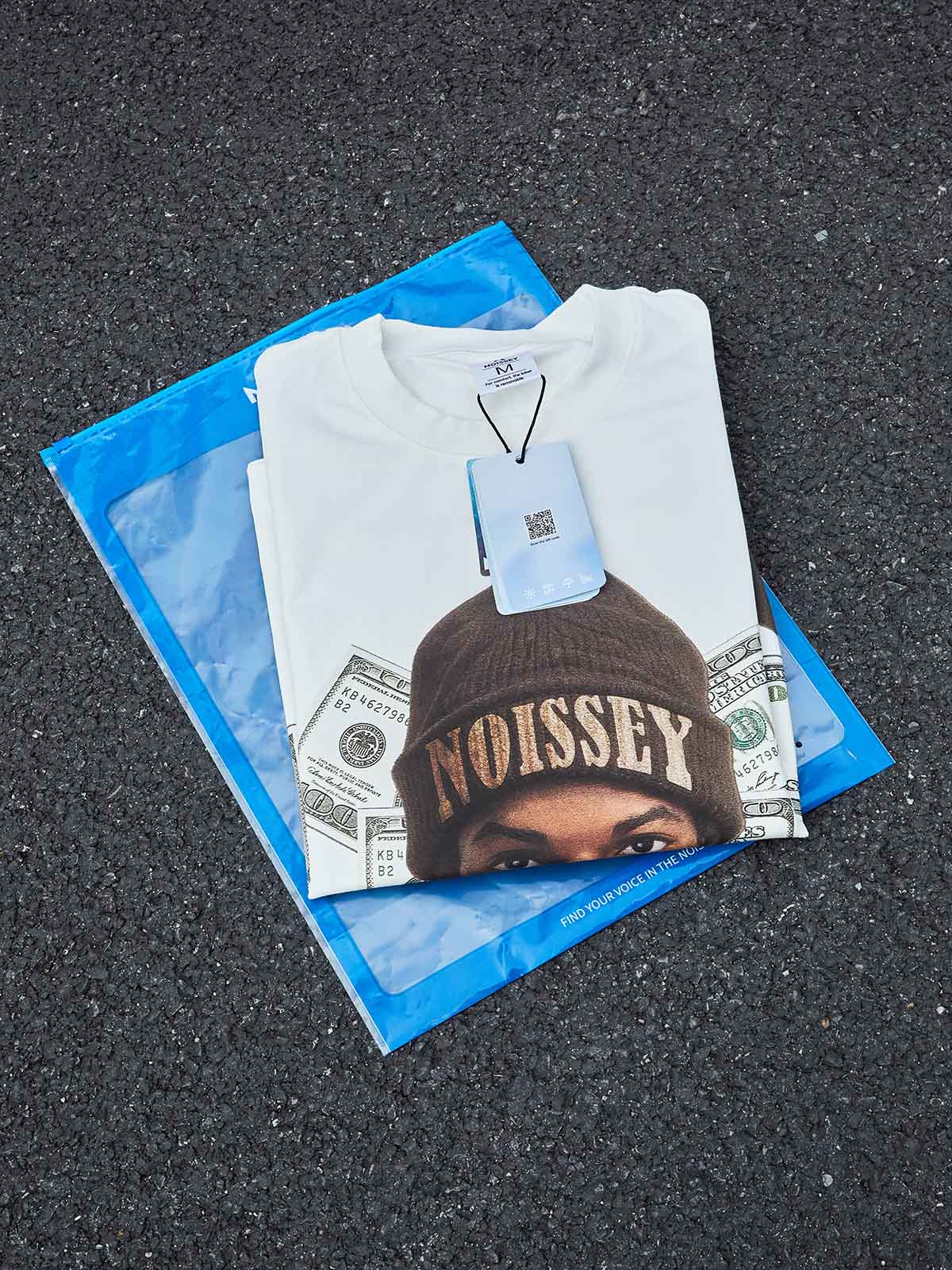 NOISSEY "Urban Icon" Boxy Oversized Graphic T-Shirt - White