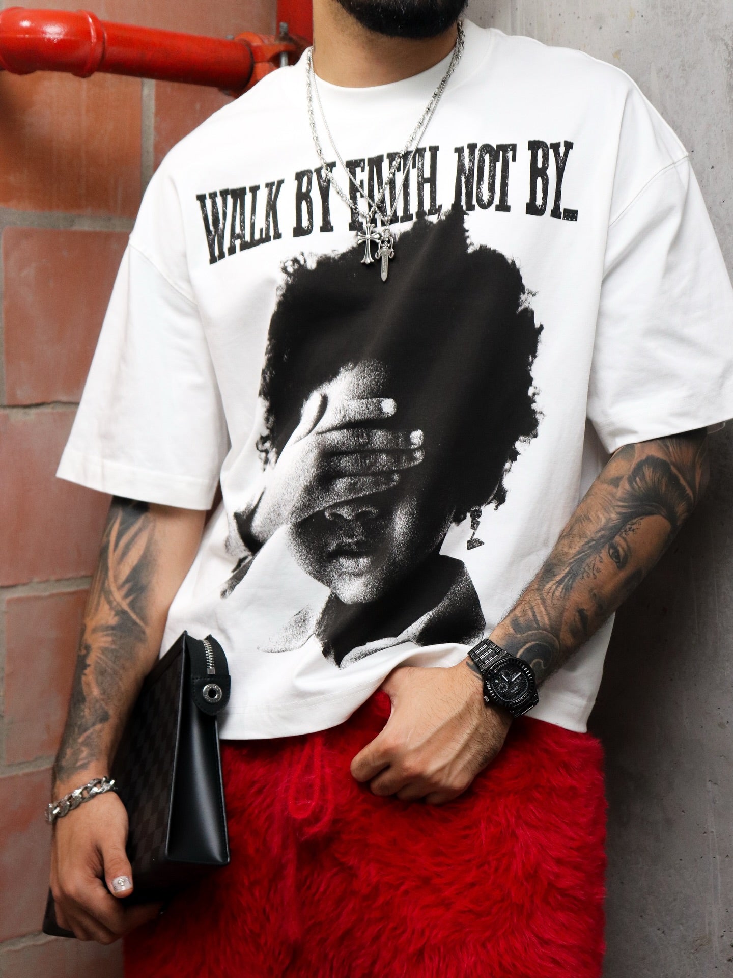 NOISSEY "Walk By Faith" Boxy Oversized Graphic Tee