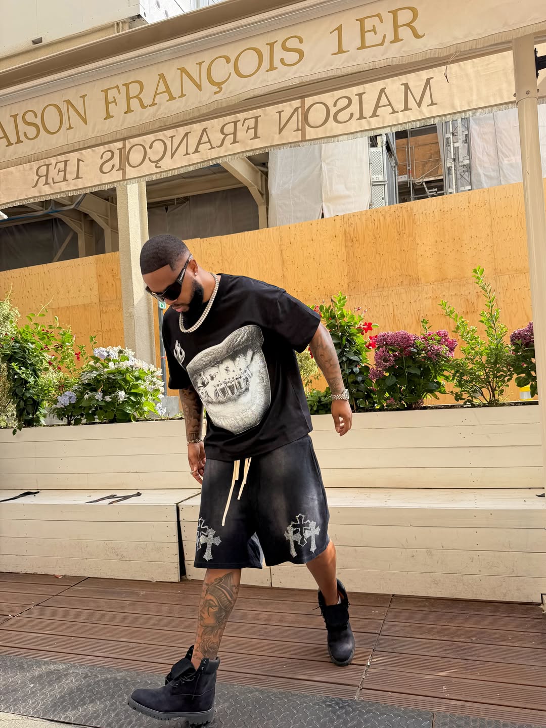 NOISSEY "Gun & Dice" Grillz Cooling Boxy Tee - Black