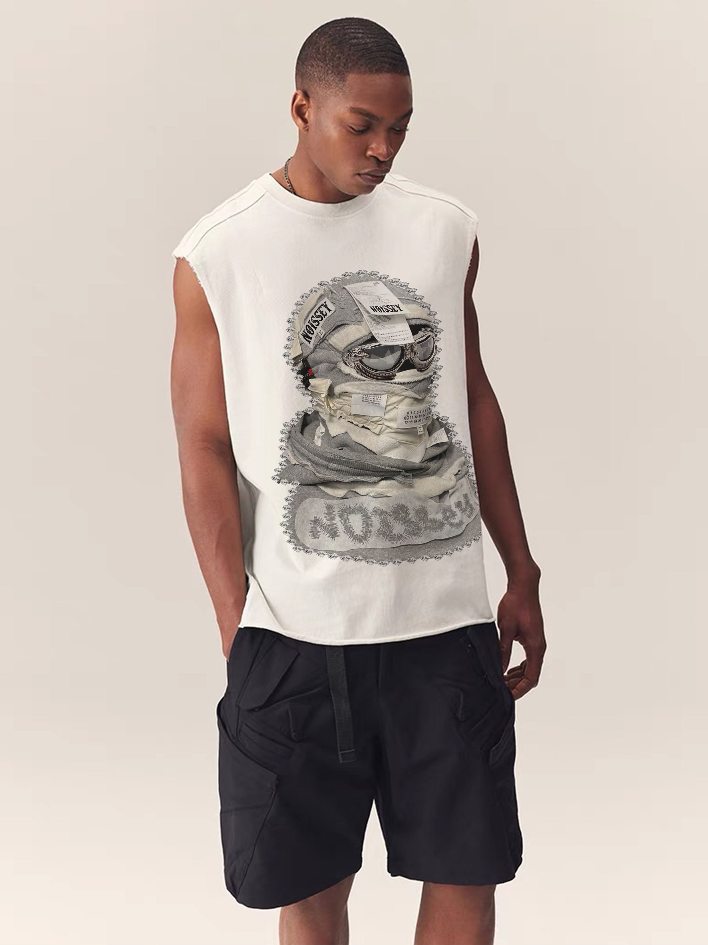 BOUNCE BACK© Shattered Collage Masked Print Round Neck Tank Top