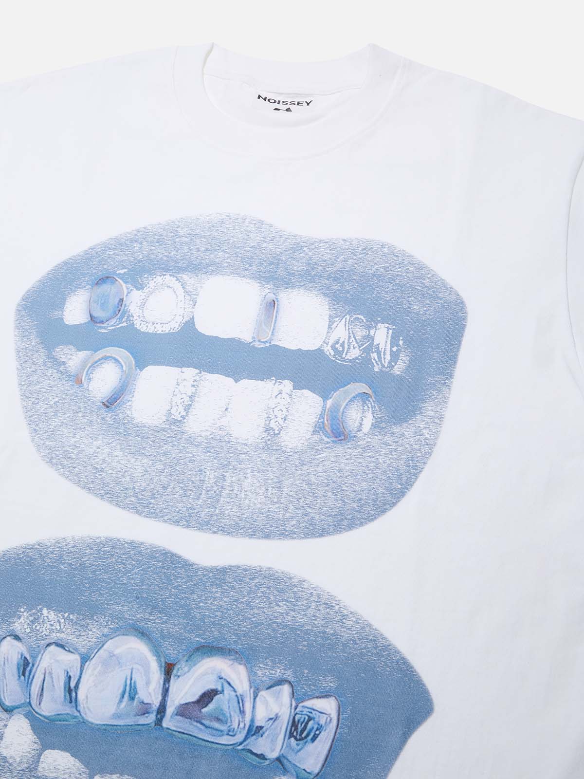 High-Quality Retro Blue Lips Grills Print 350g T-Shirt