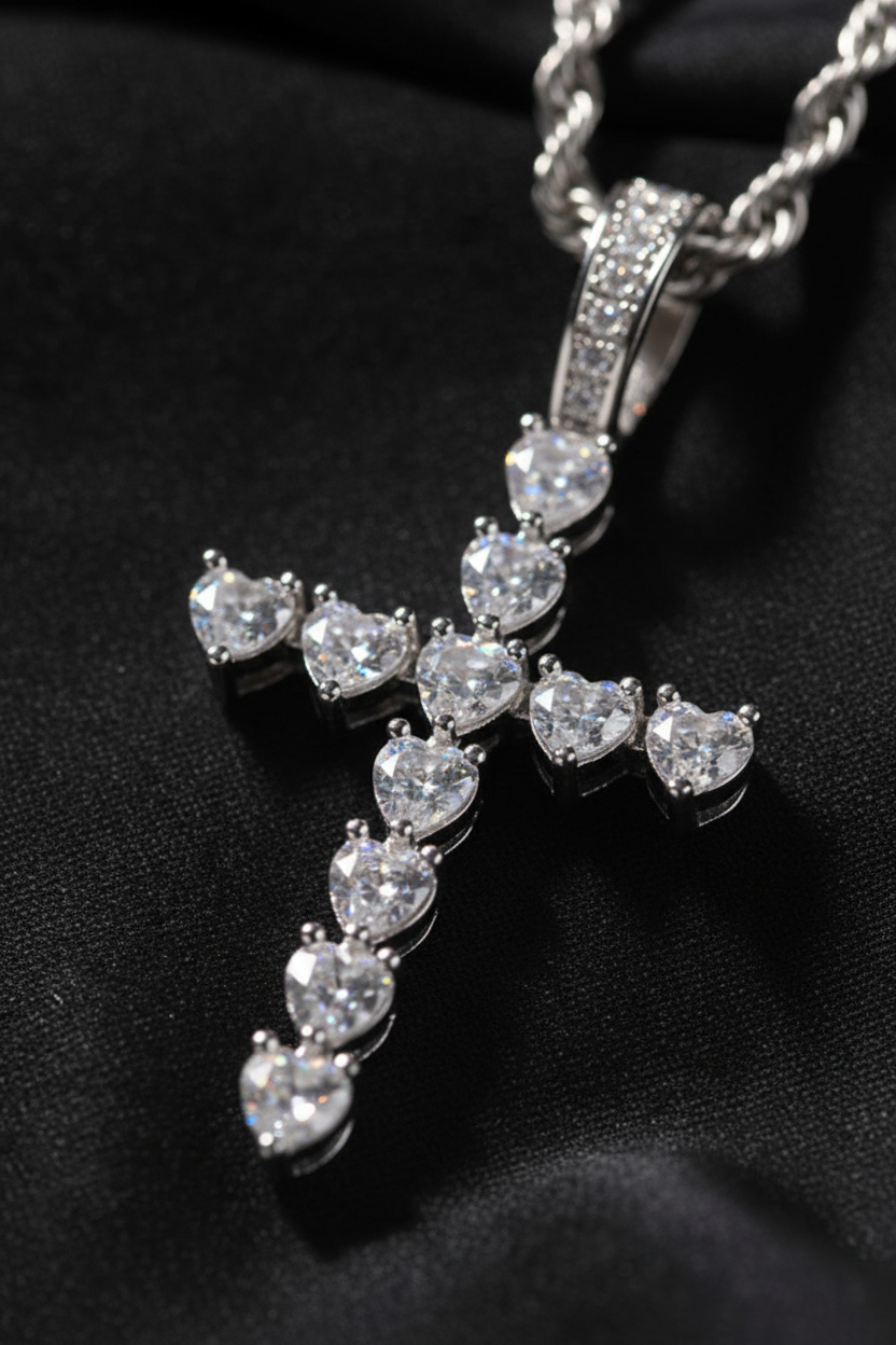 麻花链心形十字架细节图3 - 正面大图