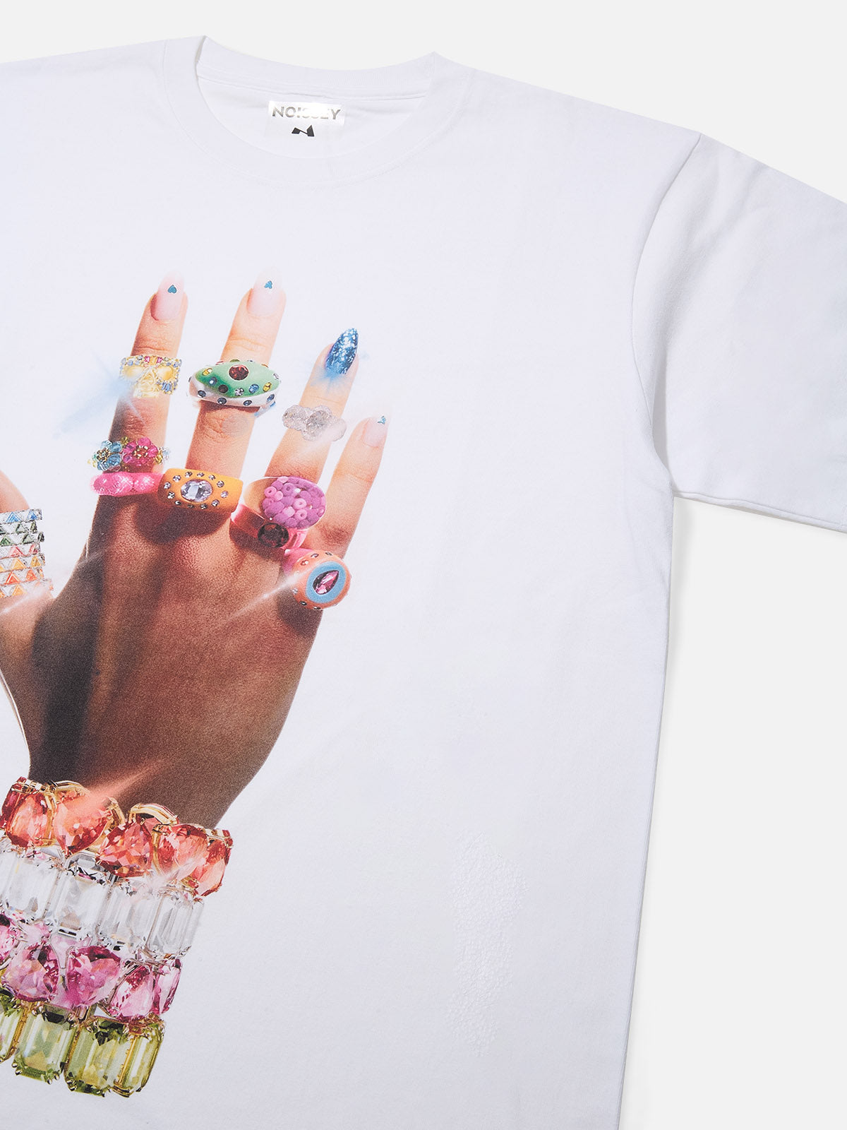 T-shirt BOUNCE BACK© avec bracelet et bague artistiques colorés