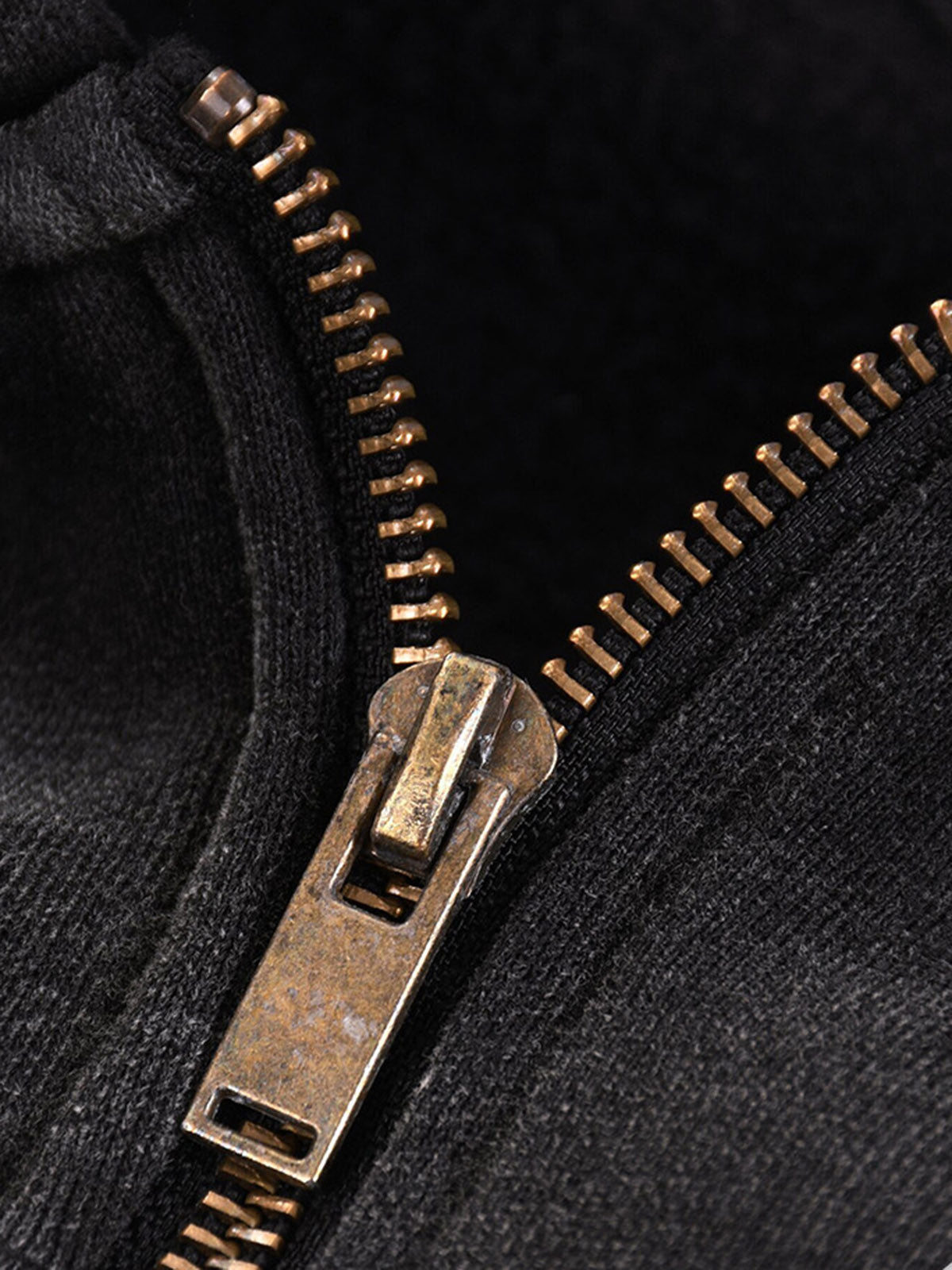 NOISSEY "NO RISK NO STORY" Graffiti Rhinestone Zip-up Hoodie