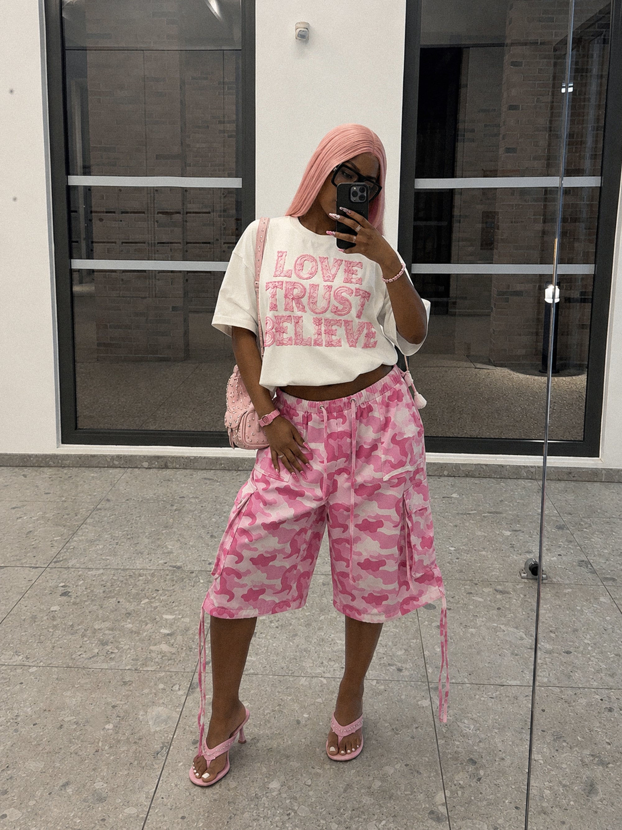 NOISSEY "Lace Romance" Tactile Flower Texture LOVE TRUST BELIEVE Oversized Tee