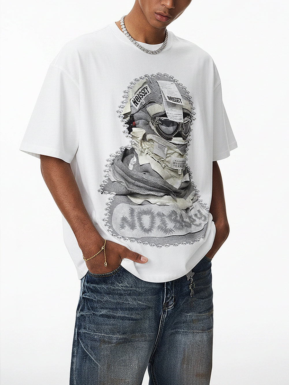NOISSEY "Deconstructed Mask" Boxy Heavyweight Cooling Tee - White