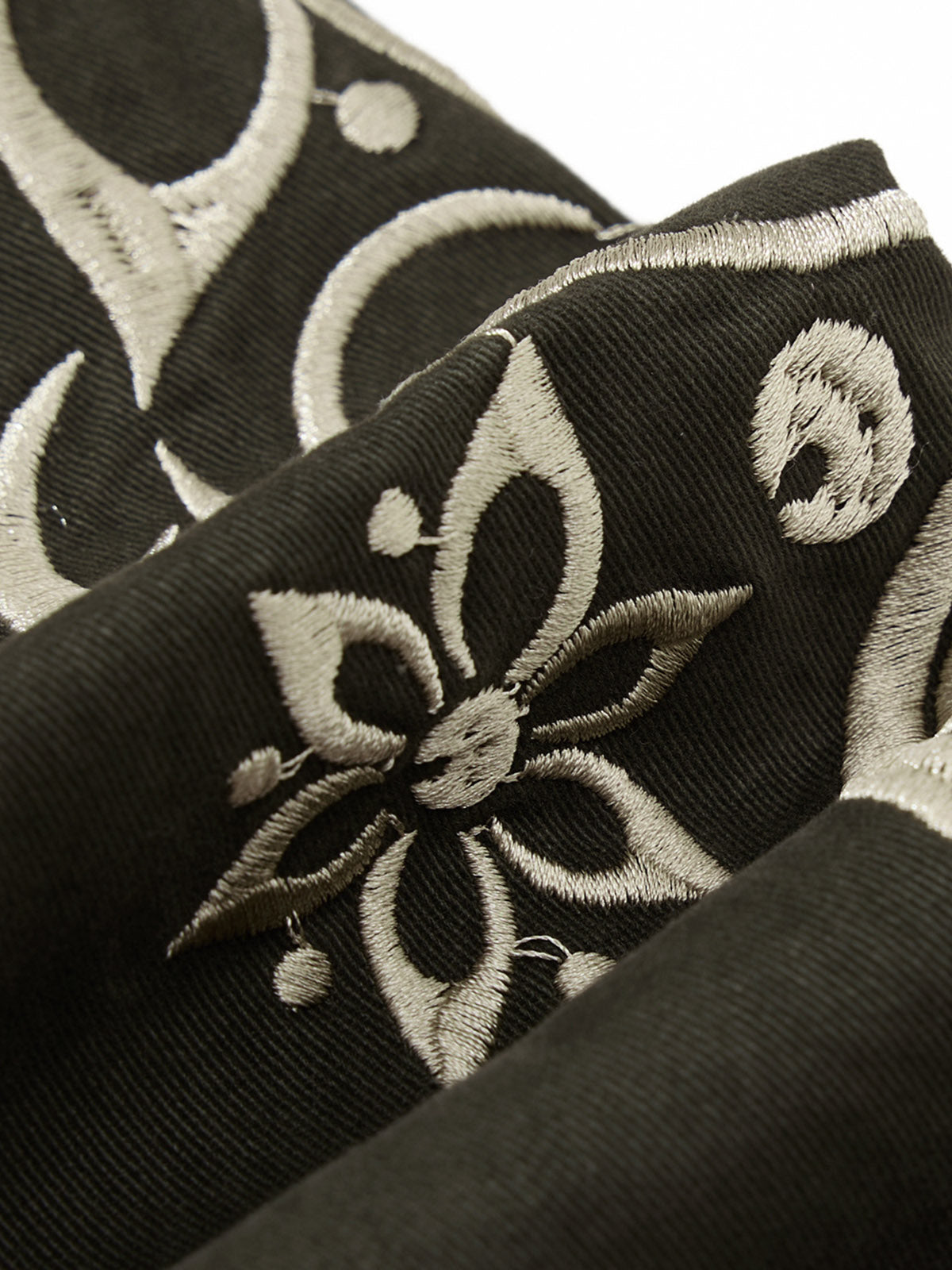 Old-money style floral embroidery cargo pants