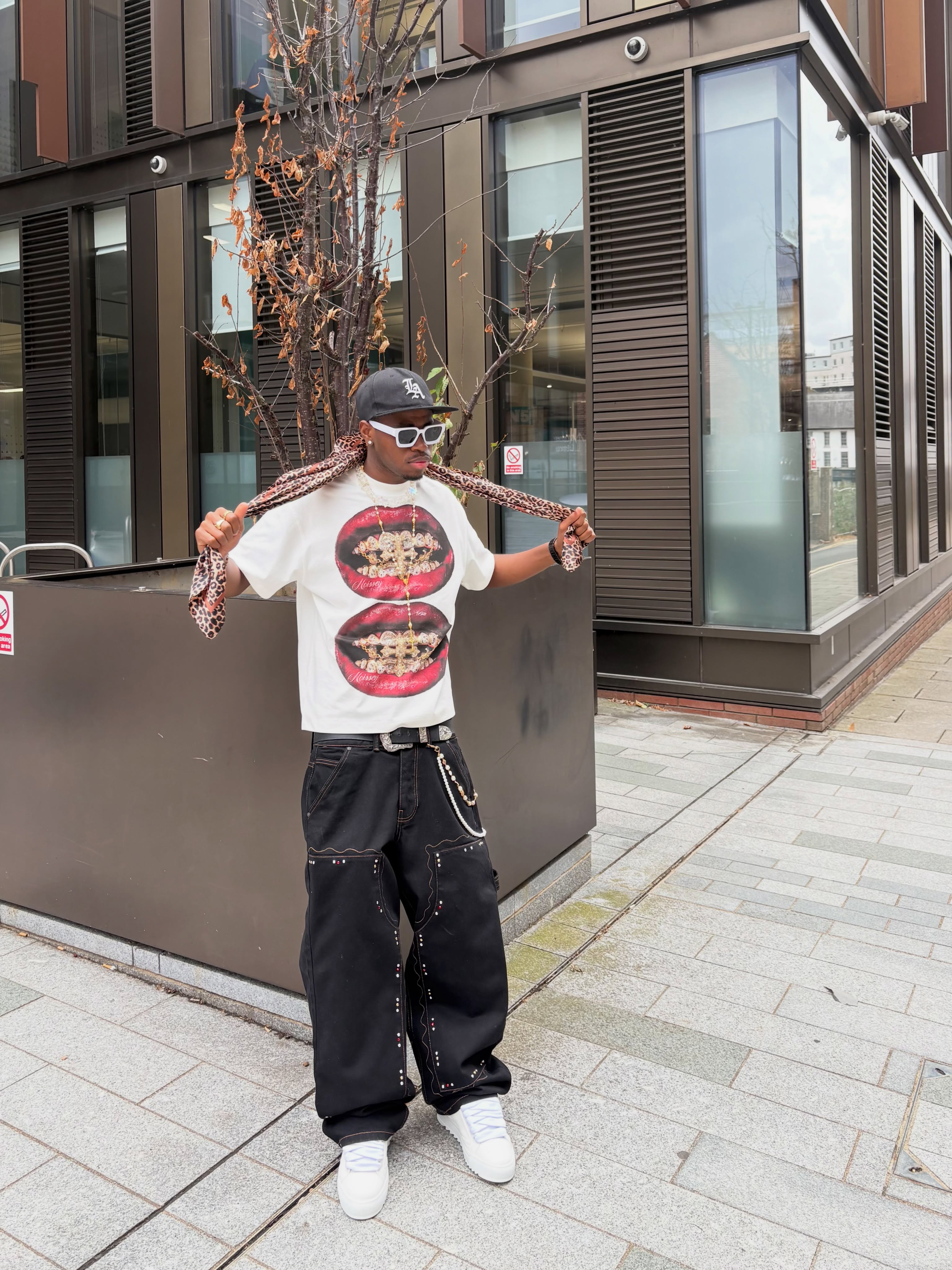 NOISSEY "Burgundy Lips" Golden Cross & Iced-Out Grillz Oversized Graphic Tee