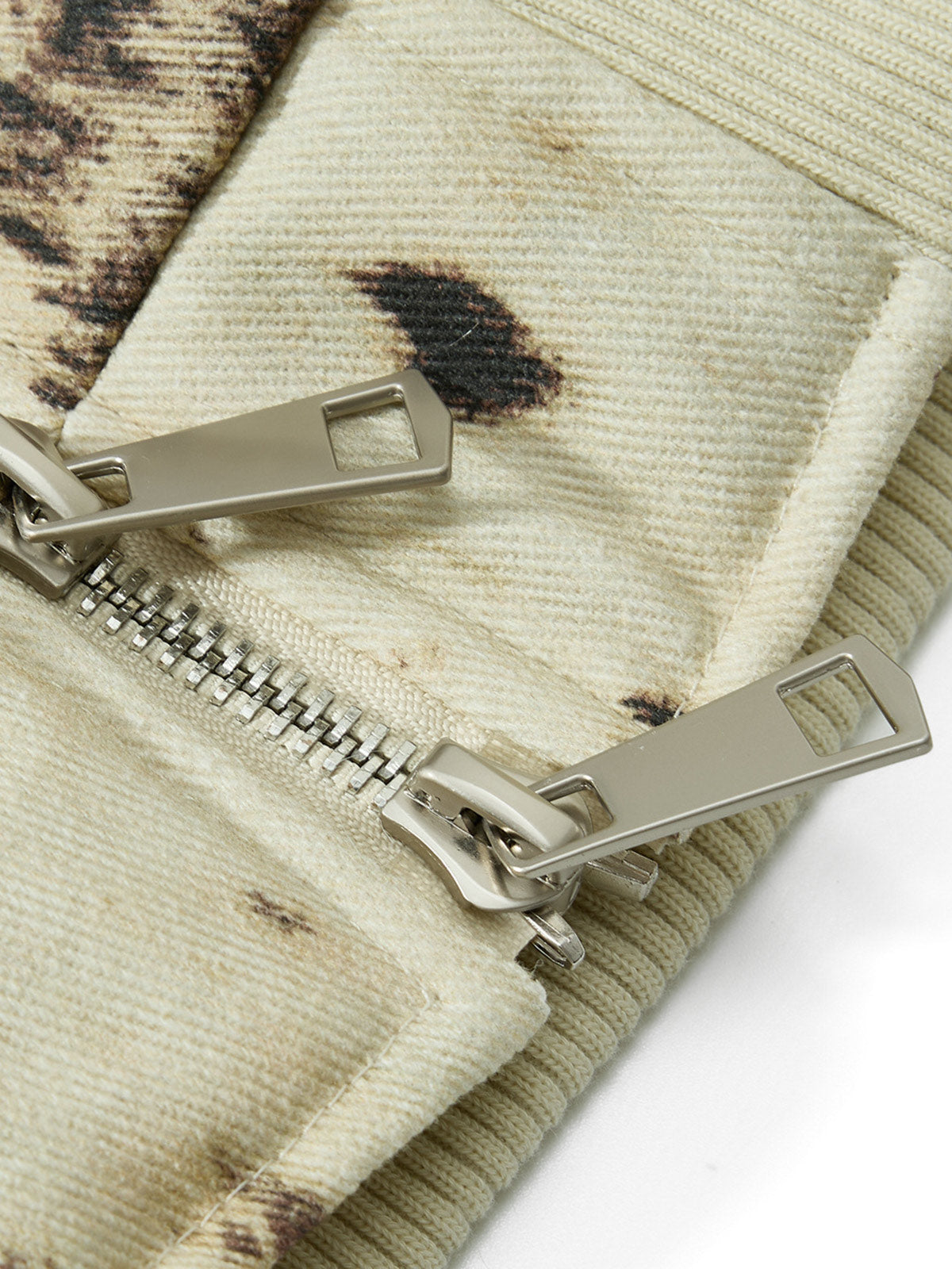 Featured Camouflage Fleece-Lined Thickened Cotton Jacket