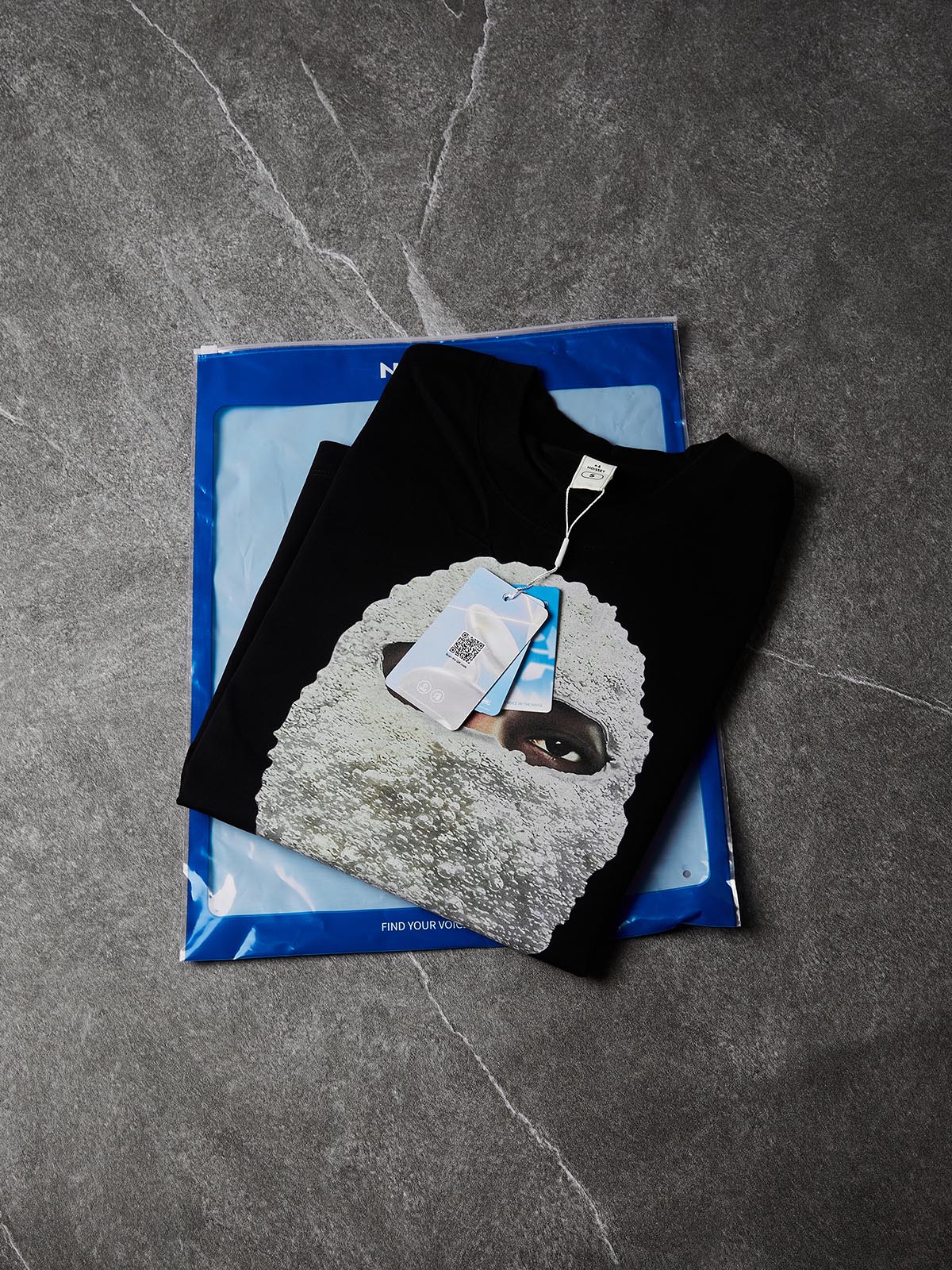 NOISSEY Pearl Balaclava Boxy Oversized Heavyweight Tee - Black
