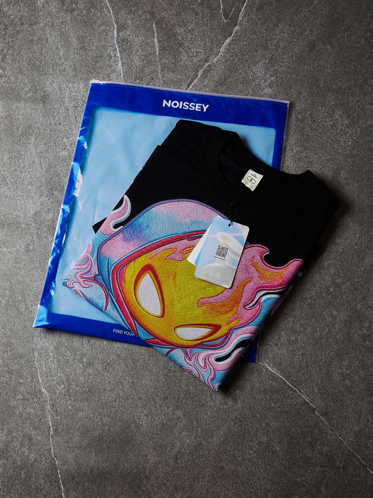 NOISSEY Rainbow Tie-Dye DJ Skater Fire-Boy Street Art Print Short Sleeve T-Shirt - Black