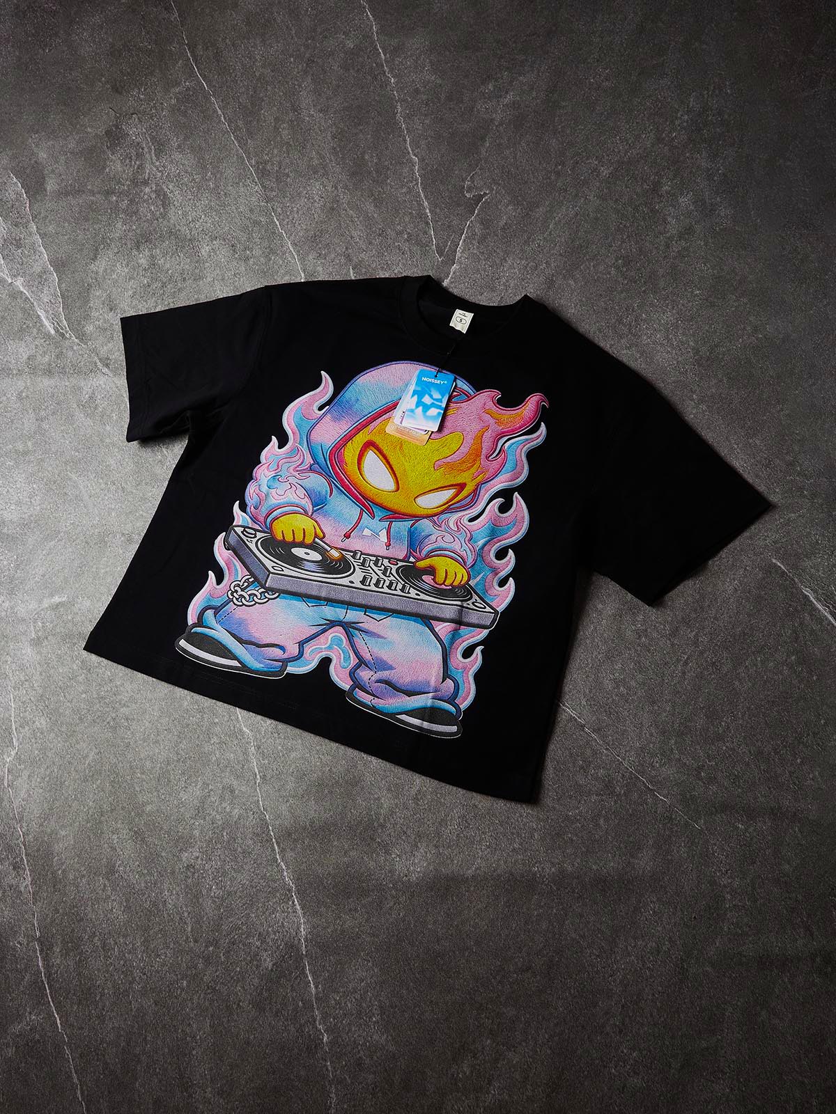 NOISSEY Rainbow Tie-Dye DJ Skater Fire-Boy Street Art Print Short Sleeve T-Shirt - Black