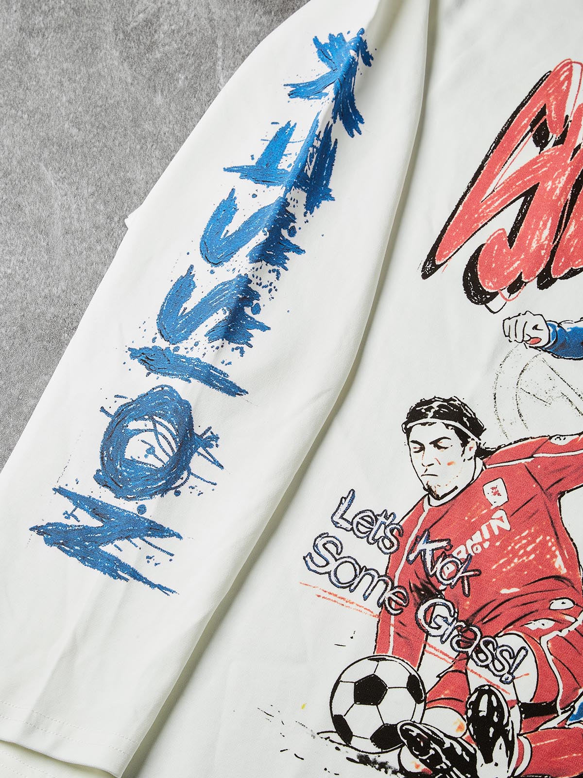 NOISSEY Stadium Clash Graffiti Art DTG Long Sleeve Shirt - White