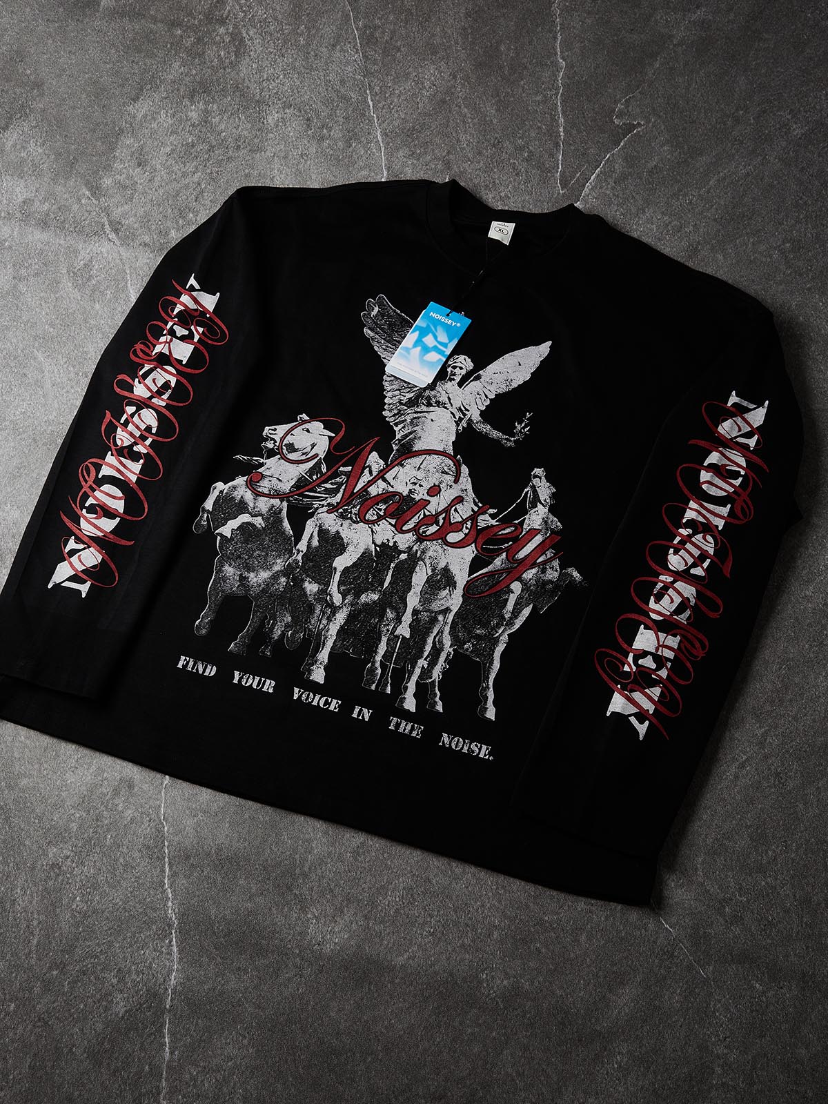NOISSEY Distressed Victory Goddess Chariot Long Sleeve Shirt - Black
