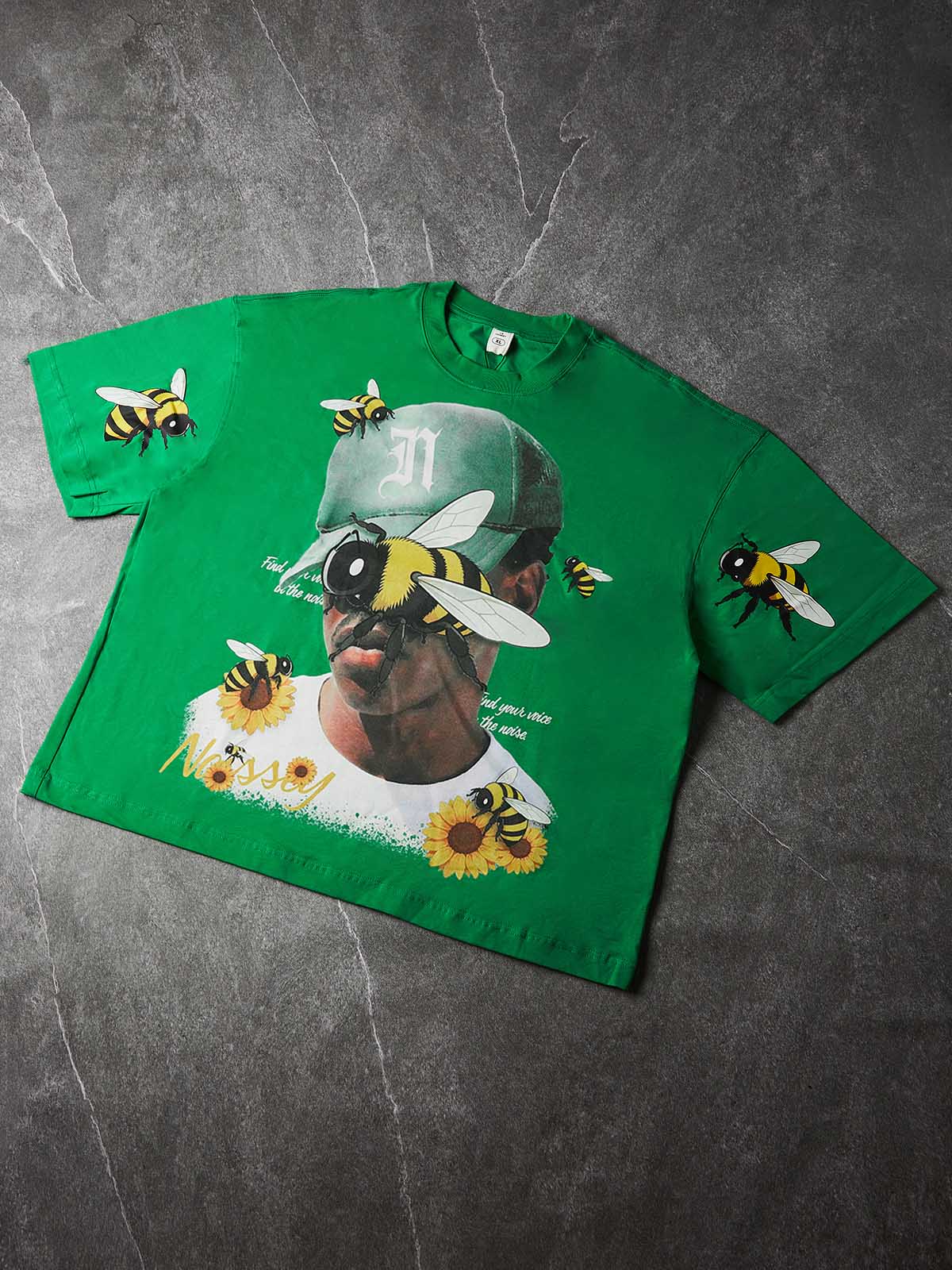 NOISSEY "Surrealist Bee" Green Tee - Boxy Graphic T-Shirt