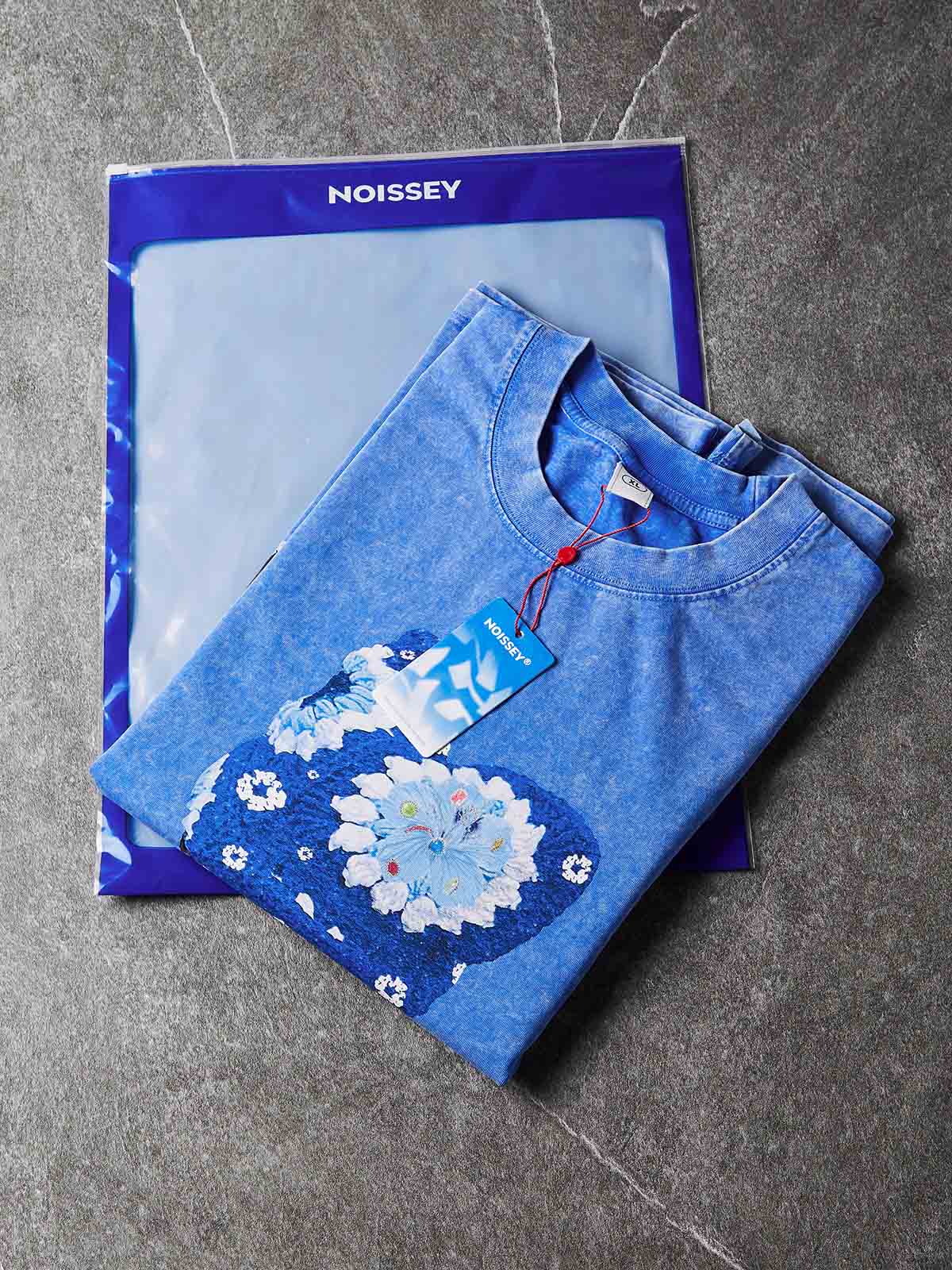 NOISSEY "Beanie Portrait" Blue Tee - Vintage Graphic T-Shirt