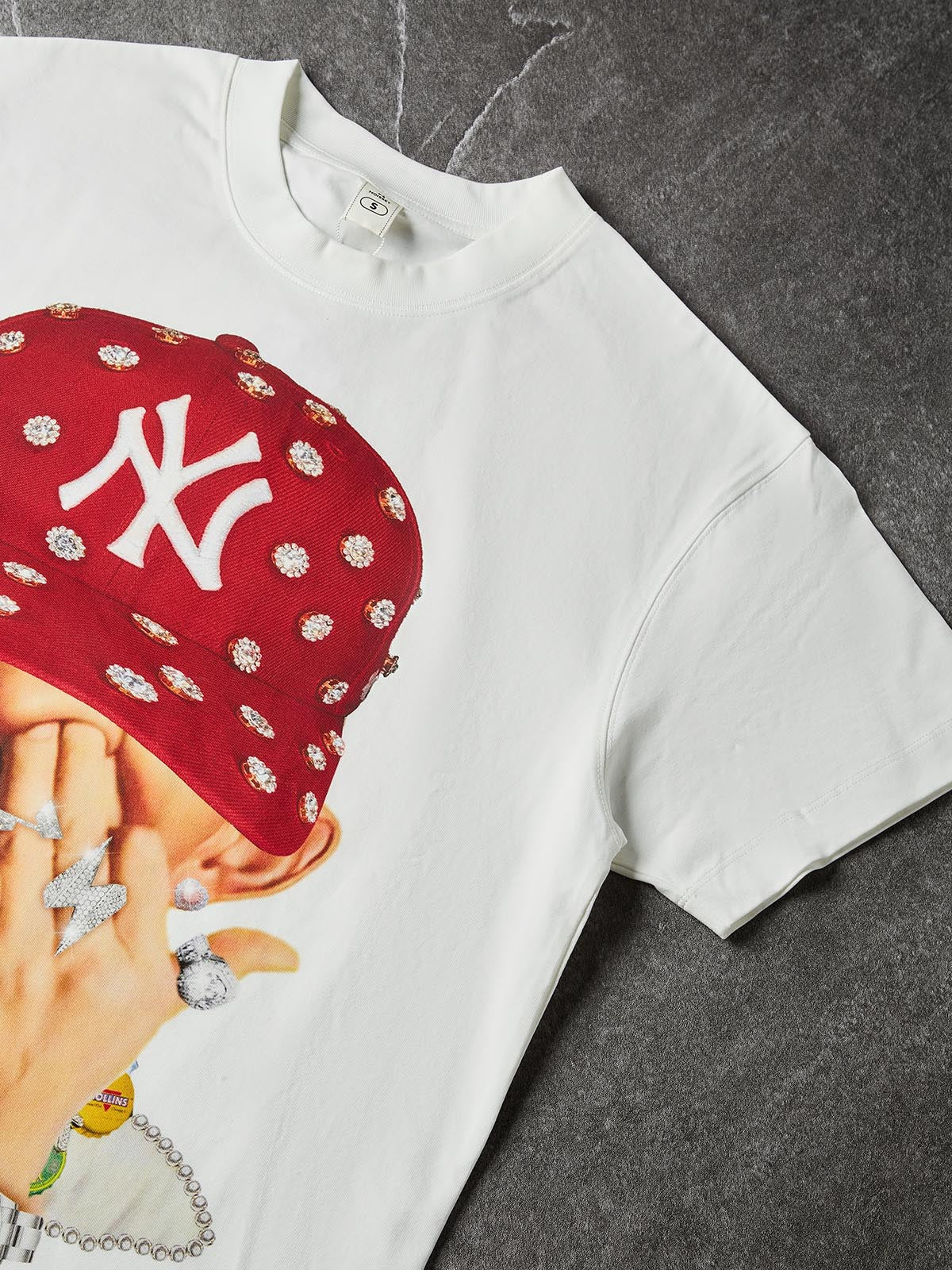 NOISSEY "Bad Boy Red Snapback" Tee - Clean White 260G Heavyweight Little Oversized Streetwear T-Shirt