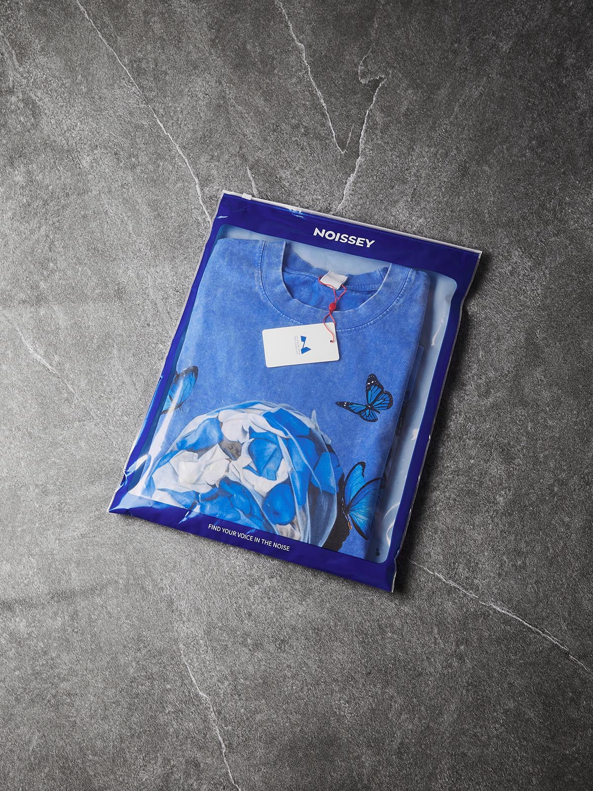 NOISSEY "Blue Butterfly" Blue Tee - Vintage Graphic T-Shirt