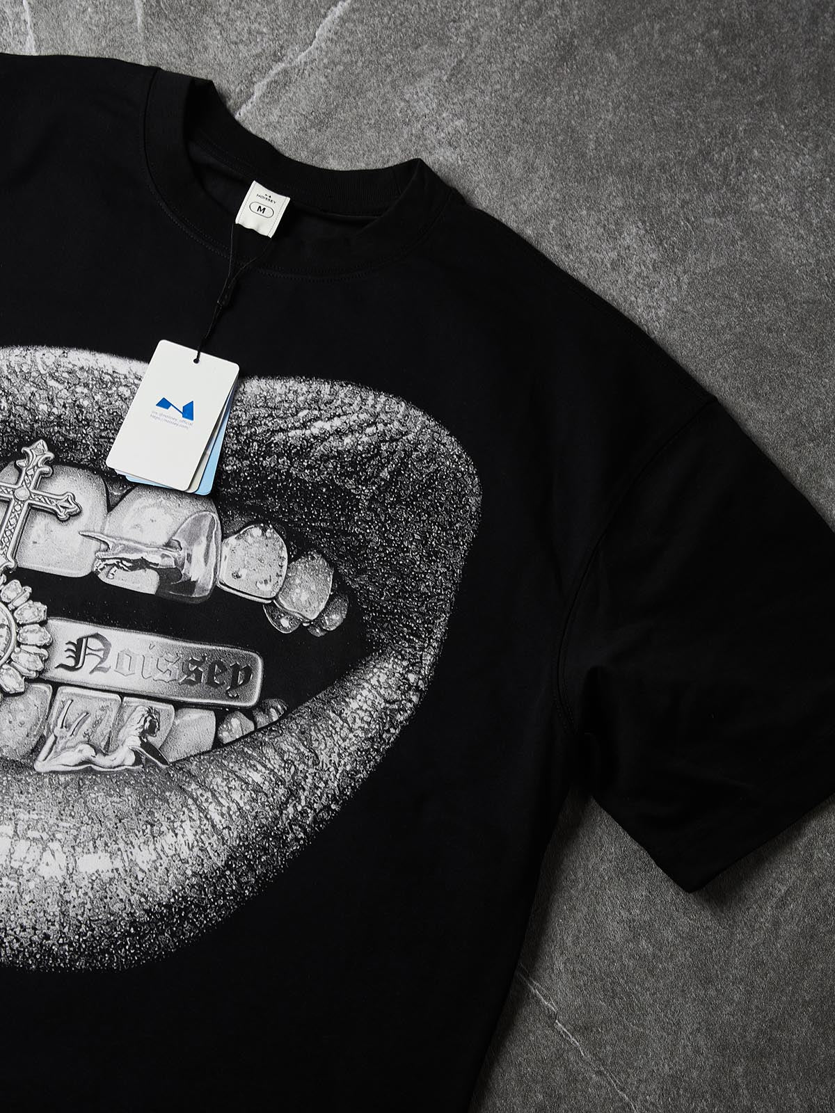 NOISSEY "Silver Grillz Lips" Black Tee - DIY Combo T-Shirt
