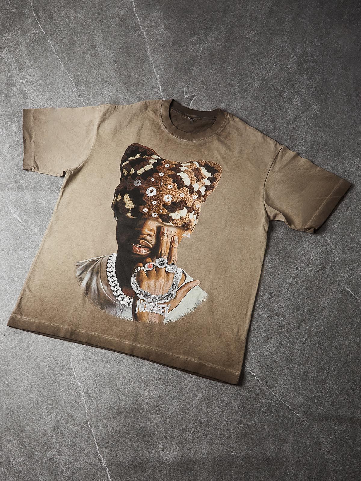 NOISSEY Chocolate Brown "Crochet Cat Beanie" Portrait Vintage Wash Tee
