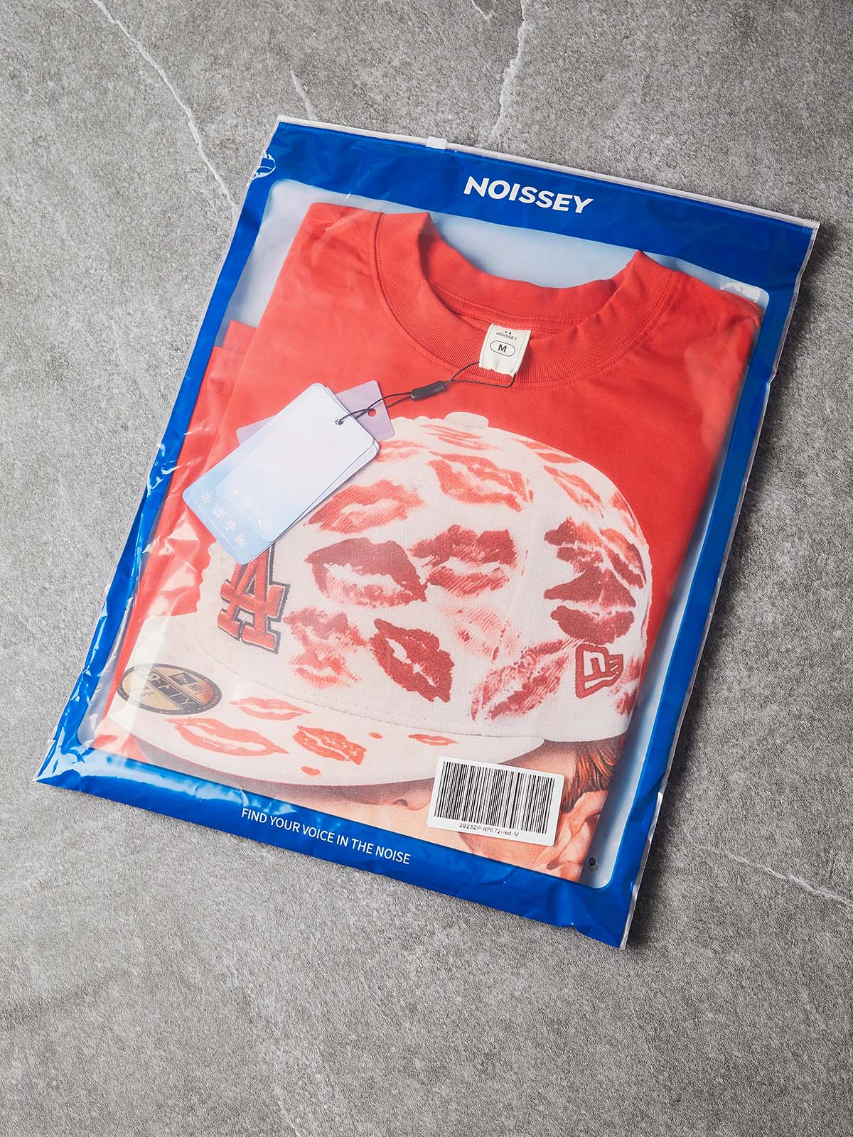 NOISSEY "LOVE HATE" Red Tee - Boxy Cartoon Print T-Shirt