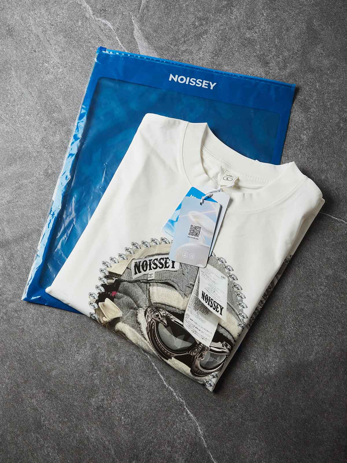 Shattered Collage Masked White long sleeve set