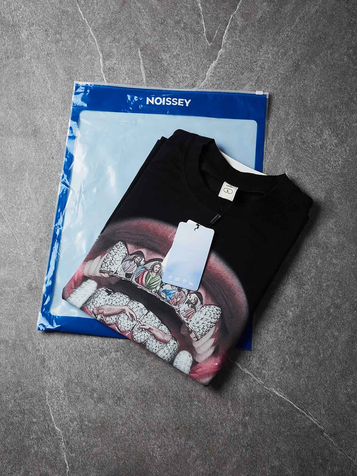 NOISSEY "The Last Supper Grillz" Graphic Tee - Heavyweight Jet Black