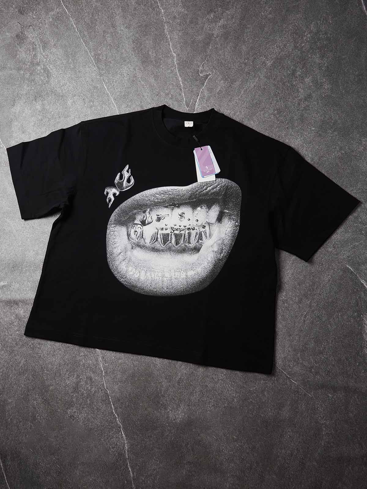 NOISSEY "Gun & Dice" Grillz Cooling Boxy Tee - Black