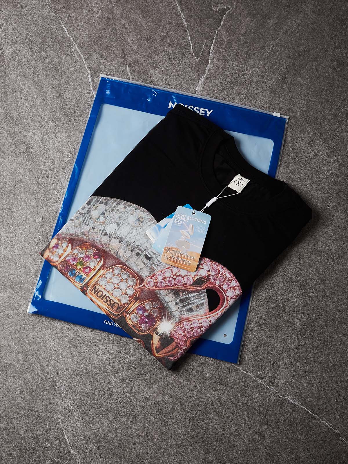 NOISSEY "Pink Snake Lips" Graphic Tank Top - Heavyweight Oversize Black