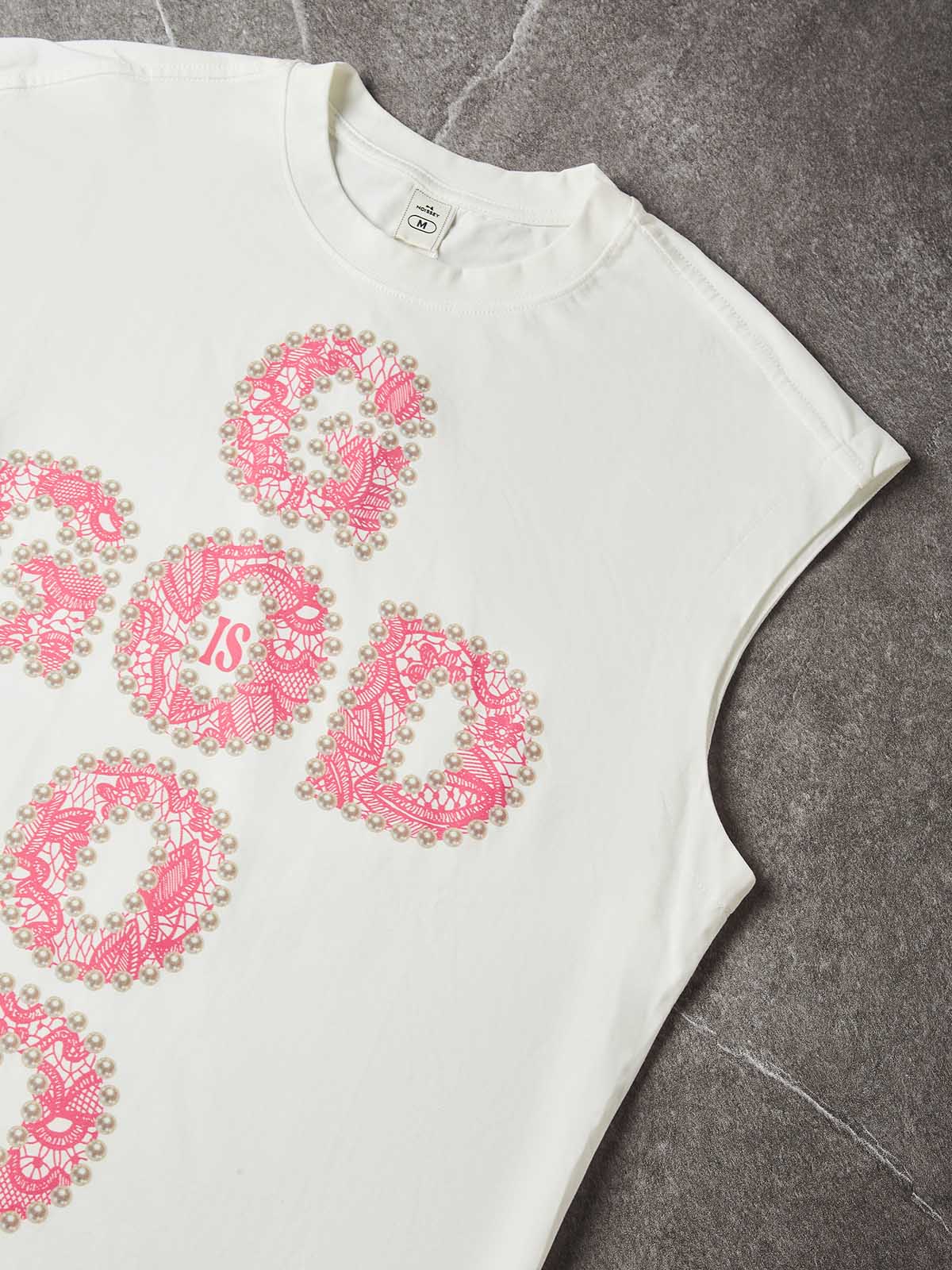 NOISSEY GOD IS GOOD! Lace Pearl Edge Print Tank Top