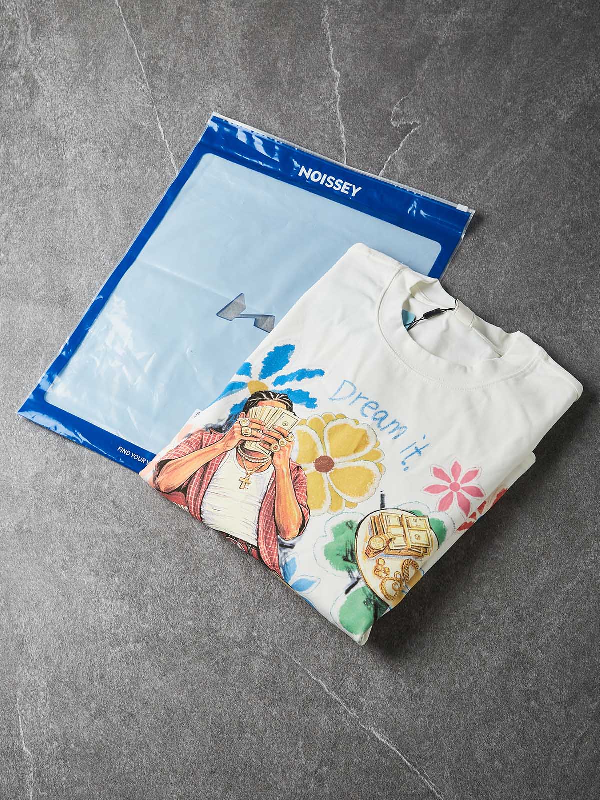 NOISSEY "Dream & Win" Fake Crochet Patchwork Floral & Cash Portrait Graphic Long Sleeve Tee Two Colors