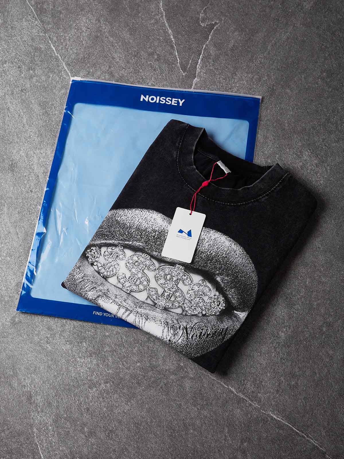 NOISSEY Double Silver Lips & Dollar Grillz Washed Vintage Oversized T-Shirt - Washed Black