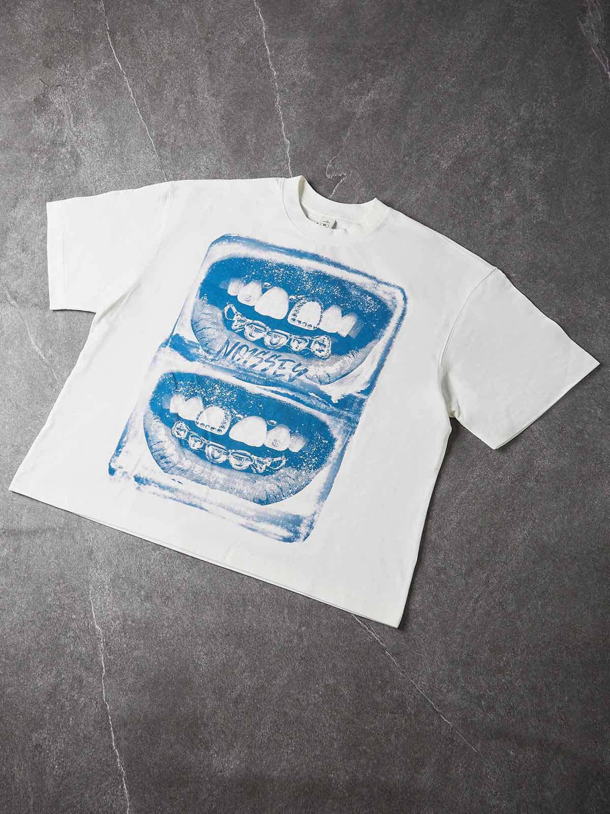 NOISSEY Blue Screen & Diamond Grillz Lips Boxy T-Shirt
