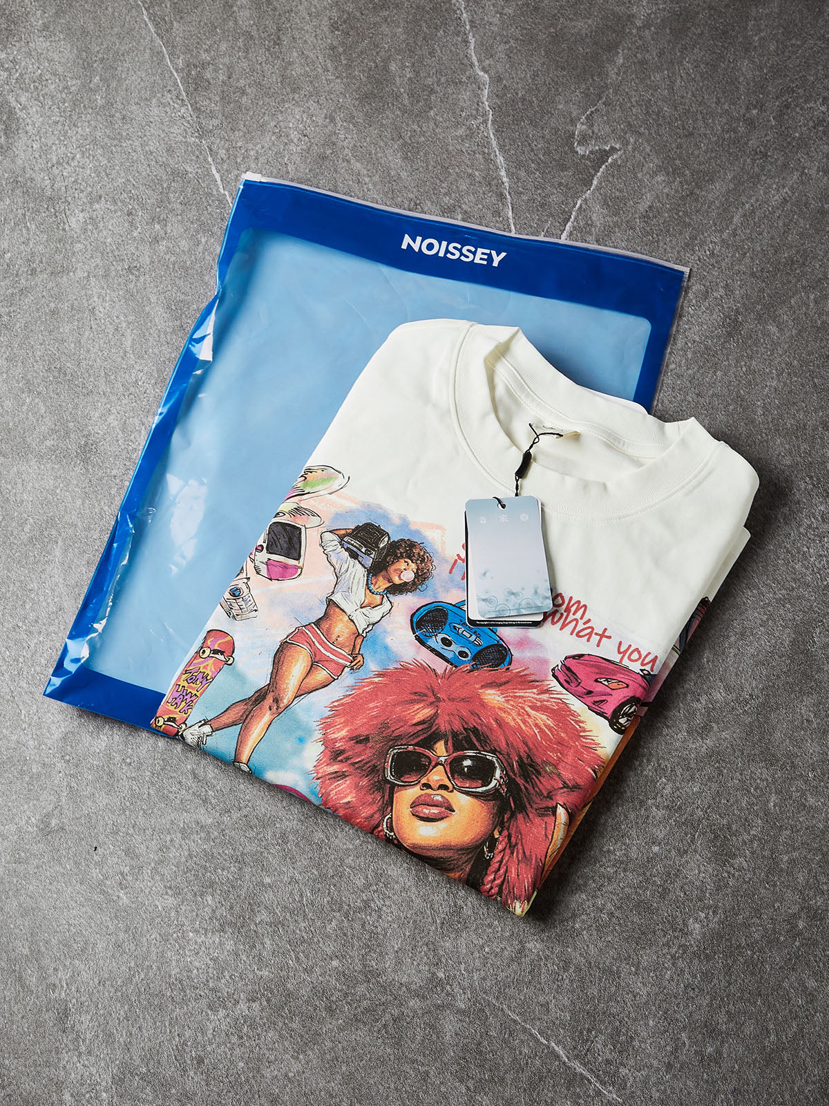 NOISSEY Y2K Retro Graffiti Female Portrait Long-Sleeve Sweatshirt - Pure White / Classic Black