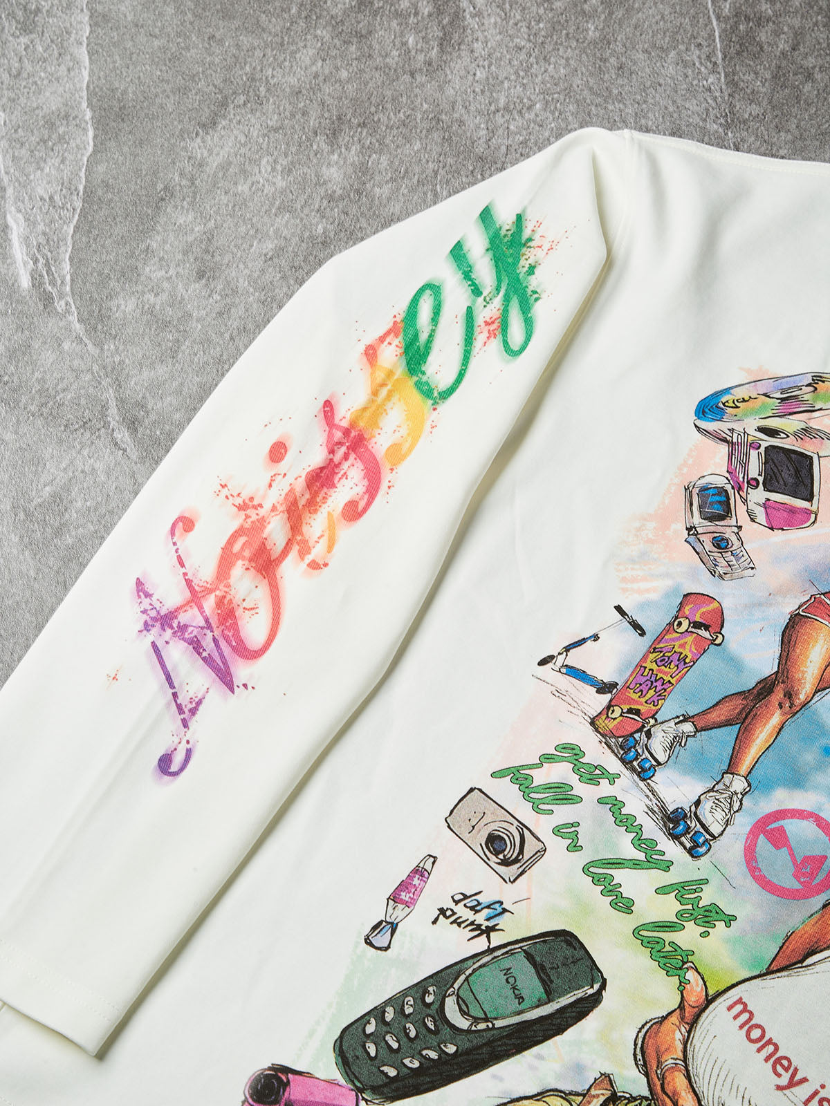 NOISSEY Y2K Retro Graffiti Female Portrait Long-Sleeve Sweatshirt - Pure White / Classic Black