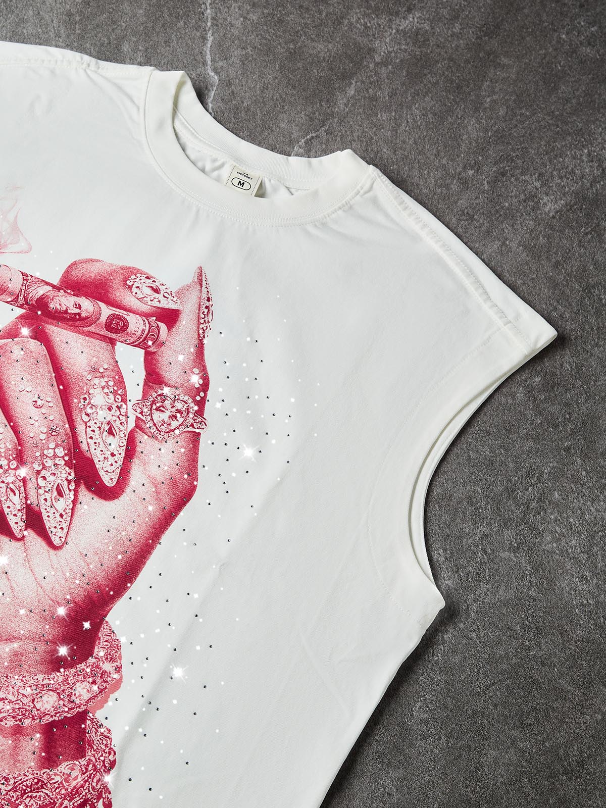 NOISSEY Diamond Nail &amp; Bracelet Hand Gesture Graphic Tank Top - Pure White